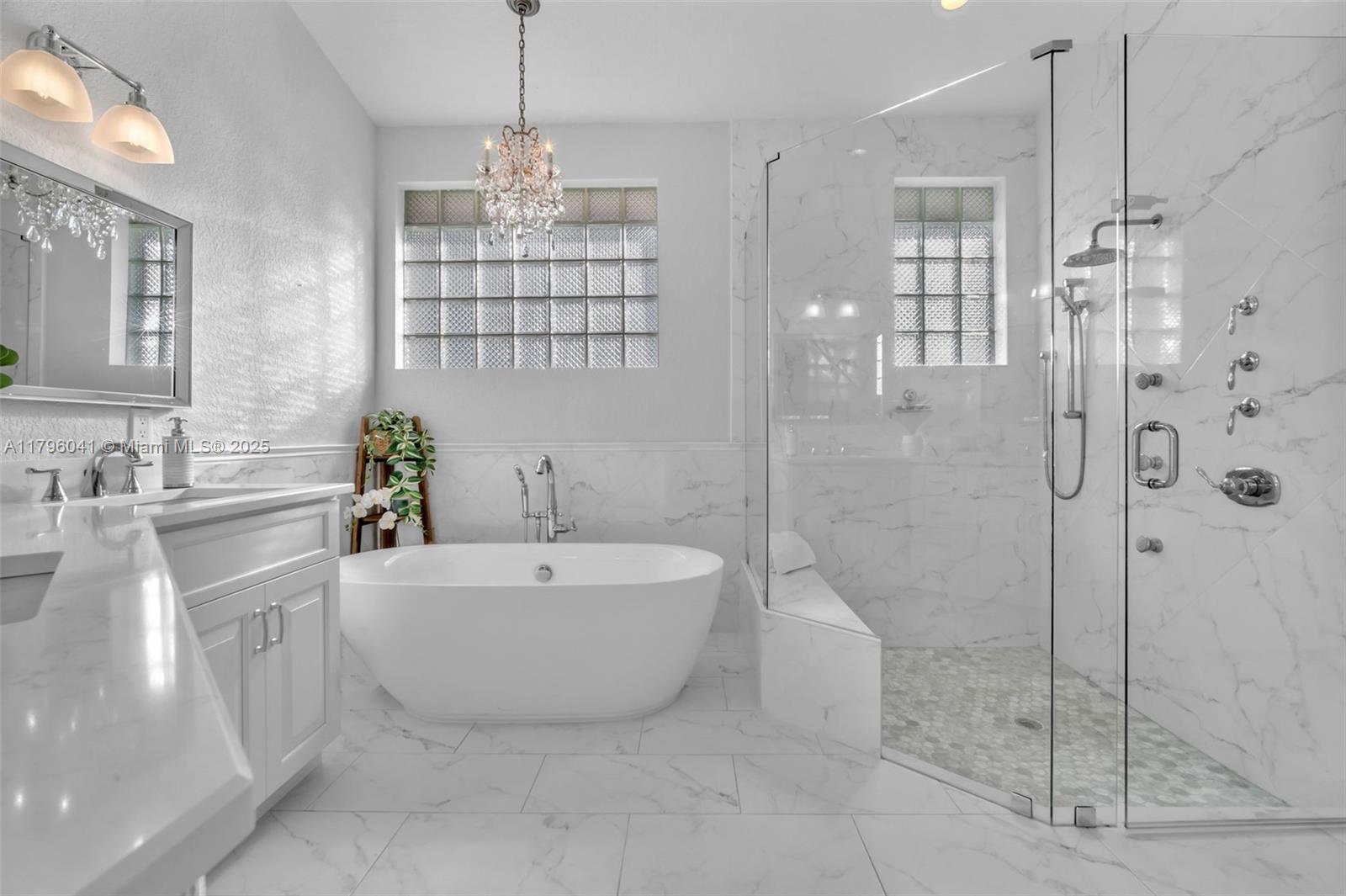 2623 Oakbrook Dr