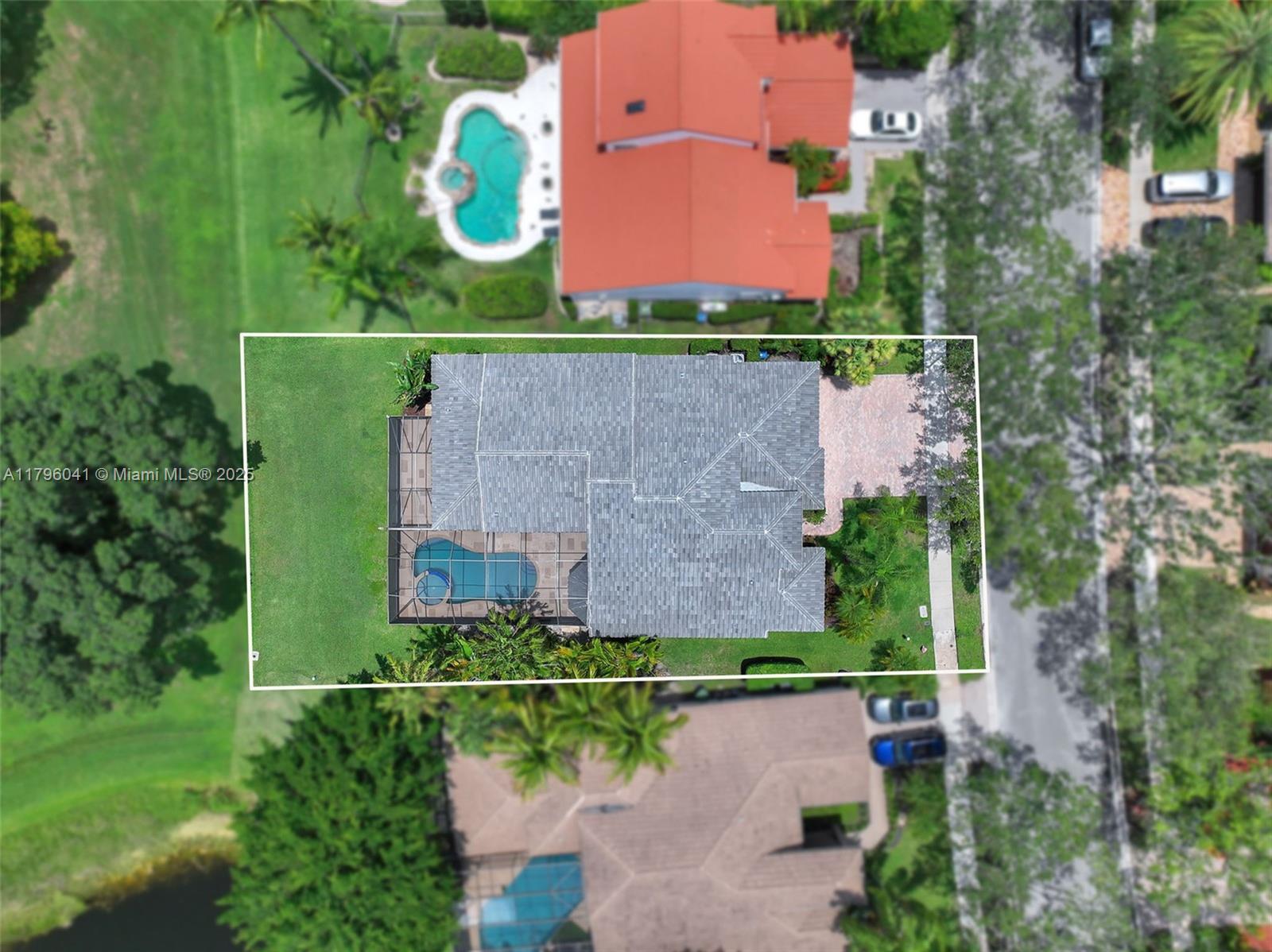 2623 Oakbrook Dr