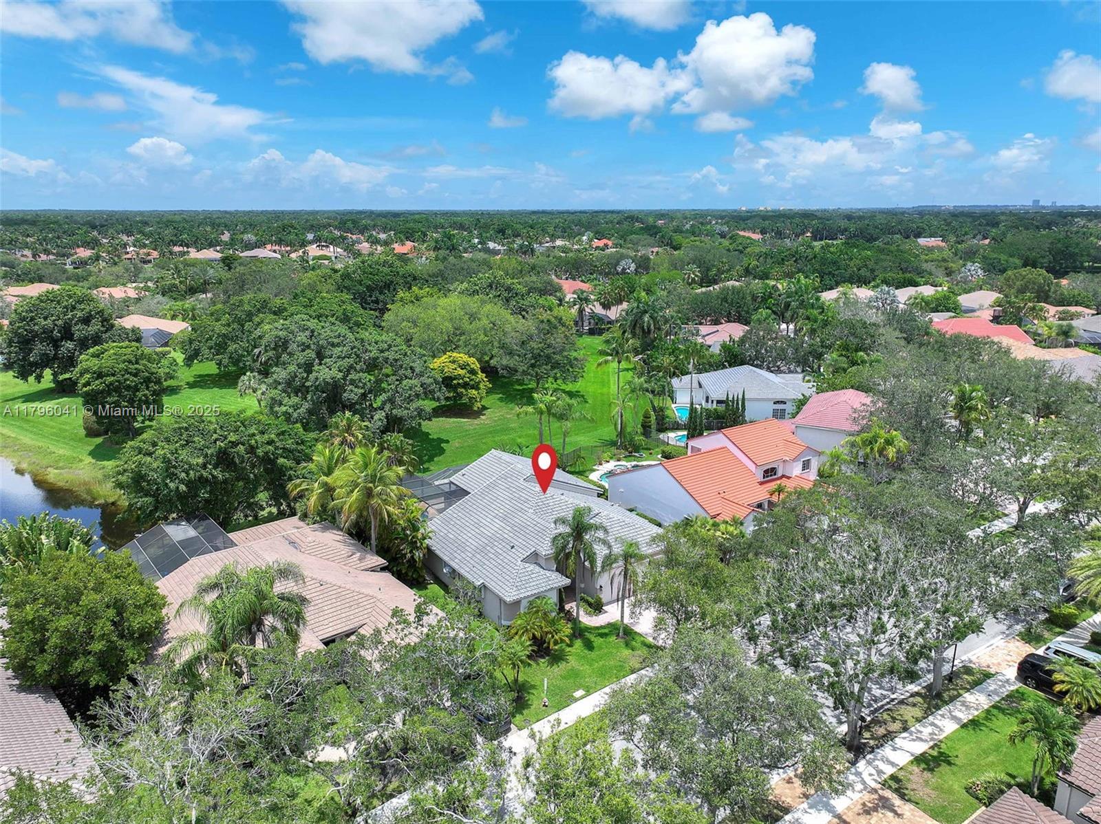 2623 Oakbrook Dr