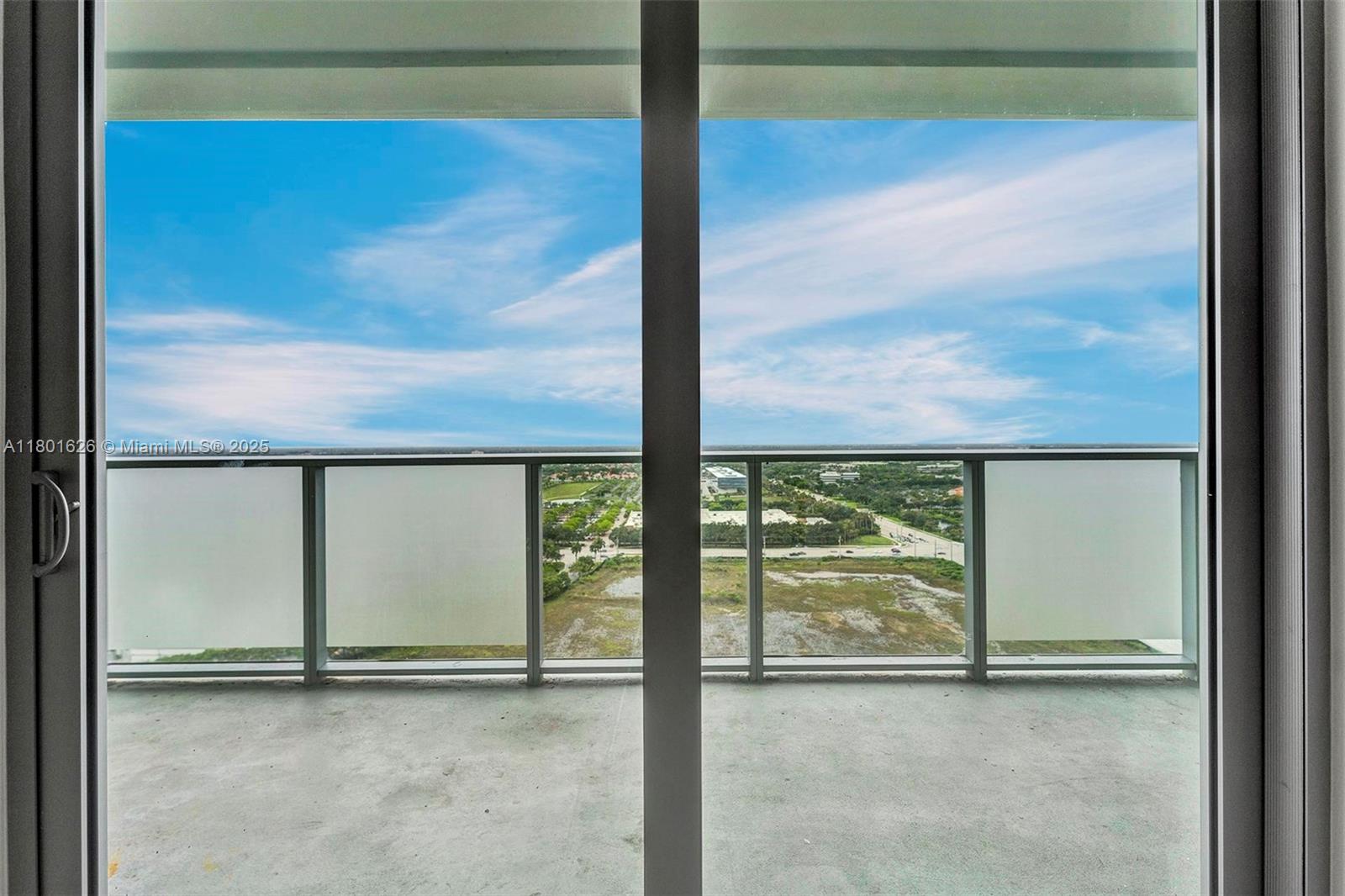 2000 Metropica Way # 2307