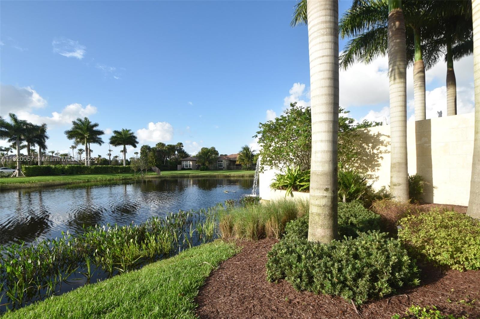 16927 Bridge Crossing Cir # 0