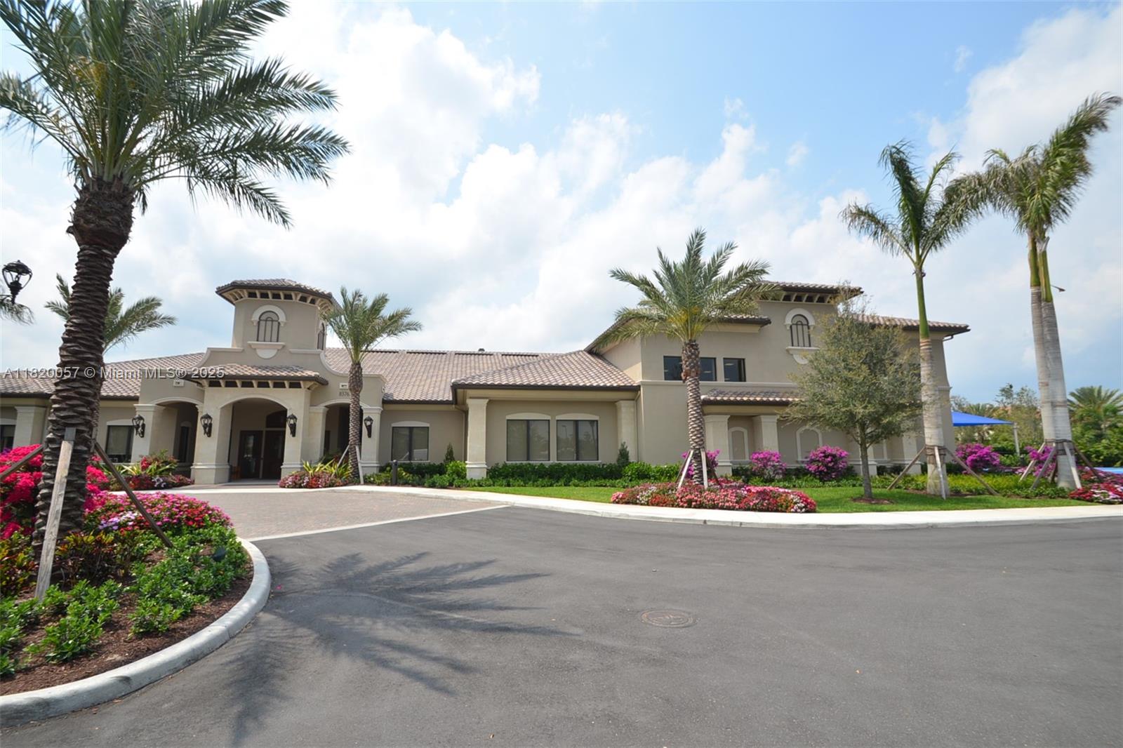 16927 Bridge Crossing Cir # 0