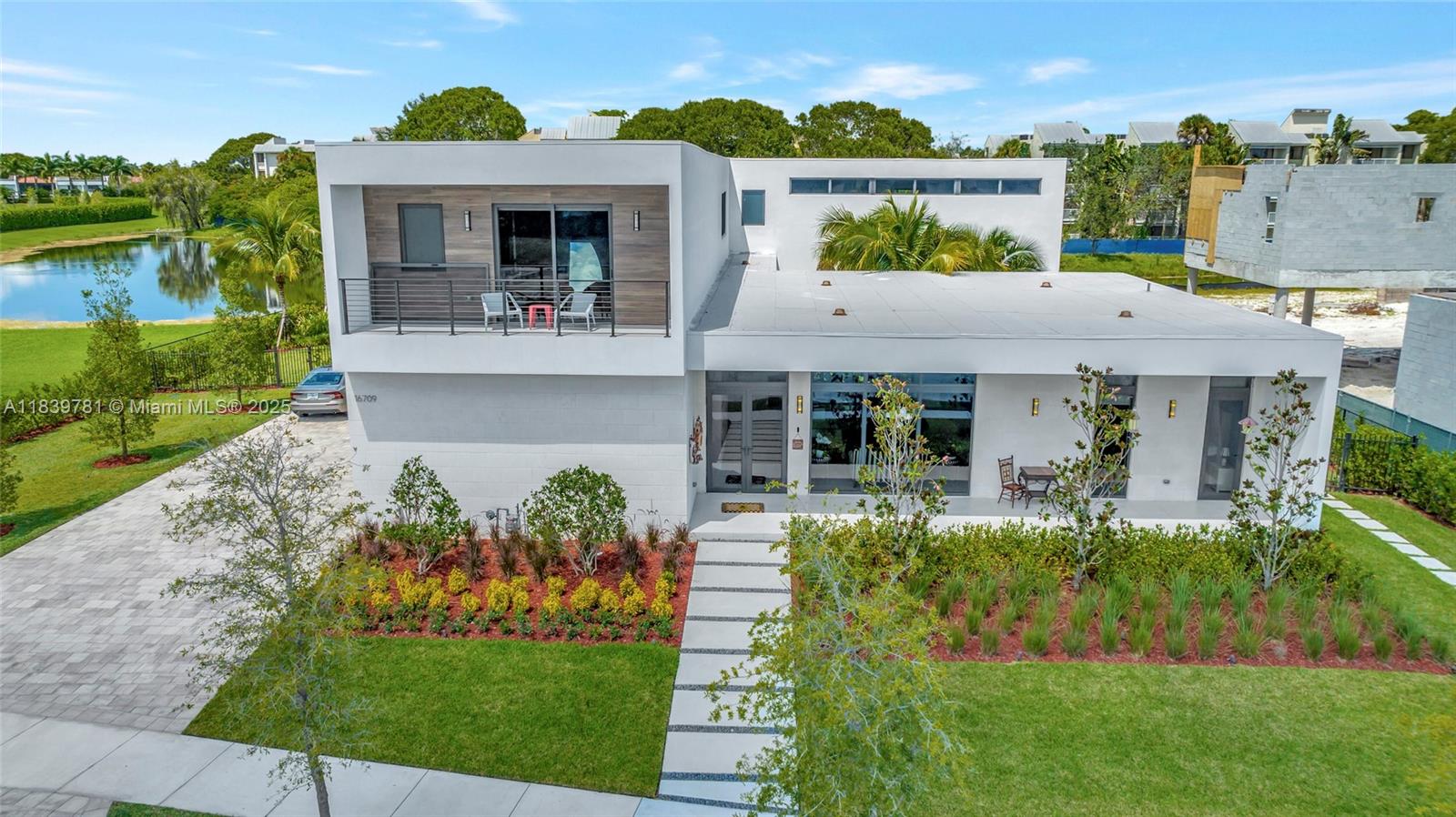 16709 Botaniko Dr N