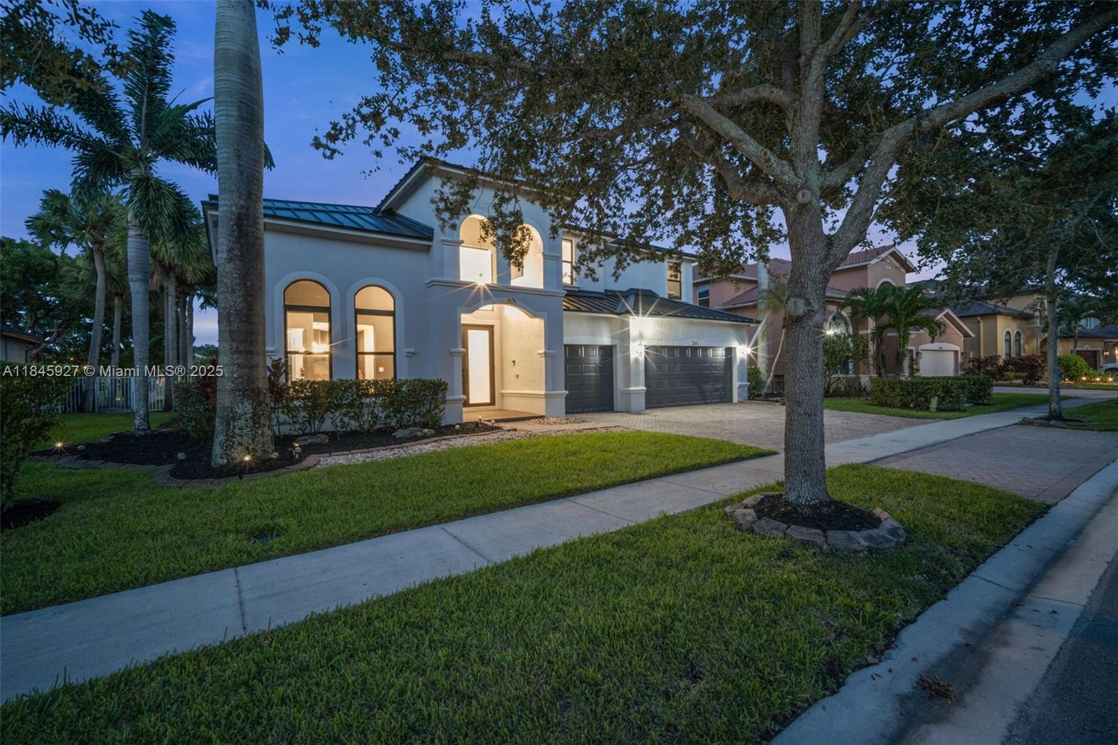 3844 W Hibiscus St