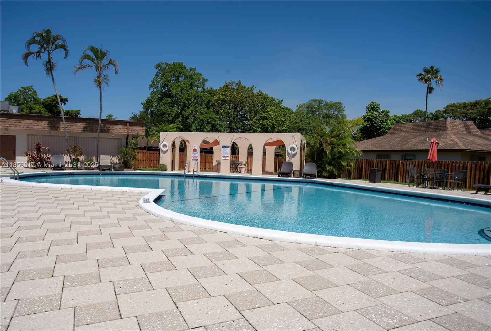 2615 SW 74th Ter