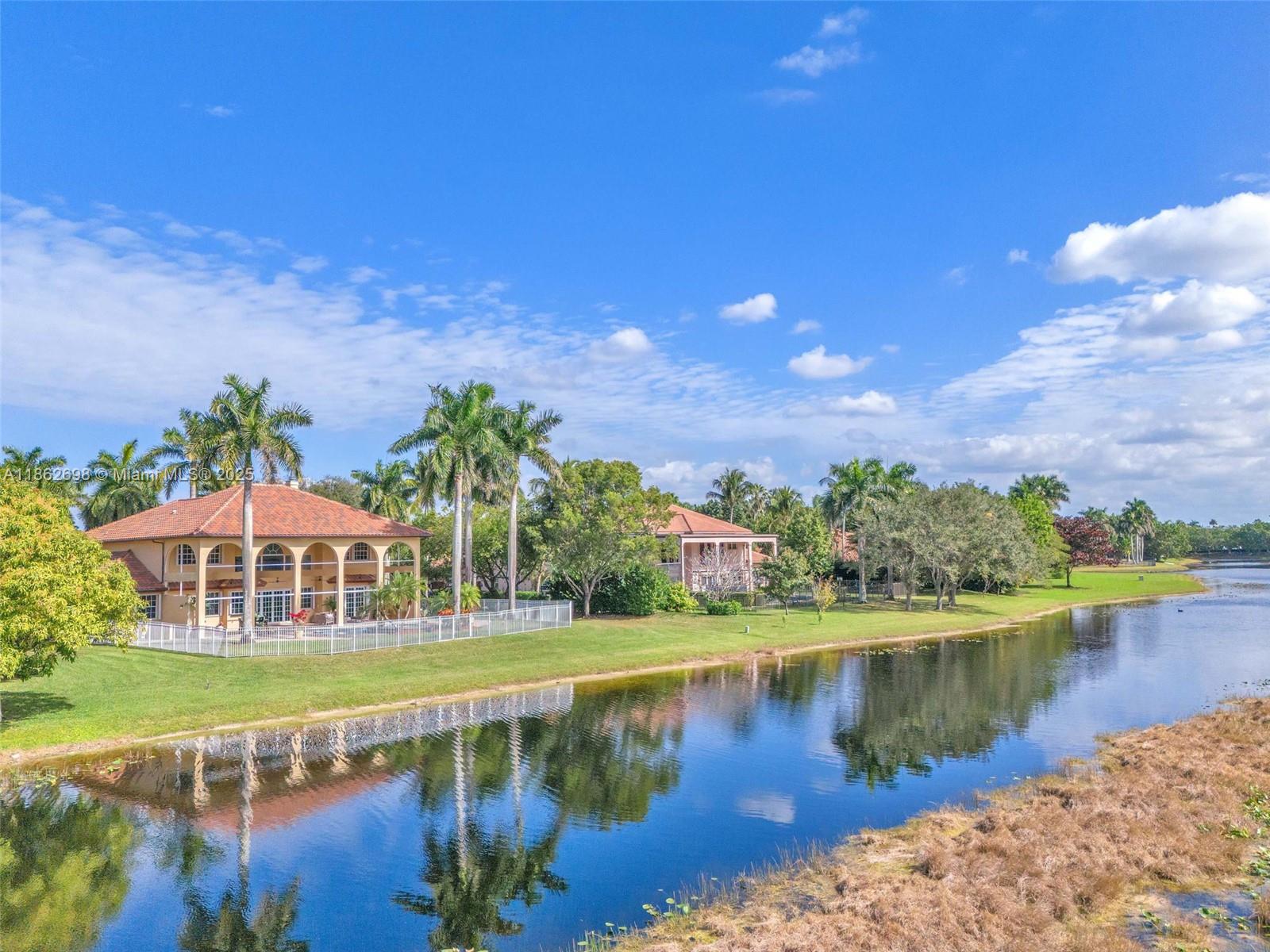 3855 Windmill Lake Rd