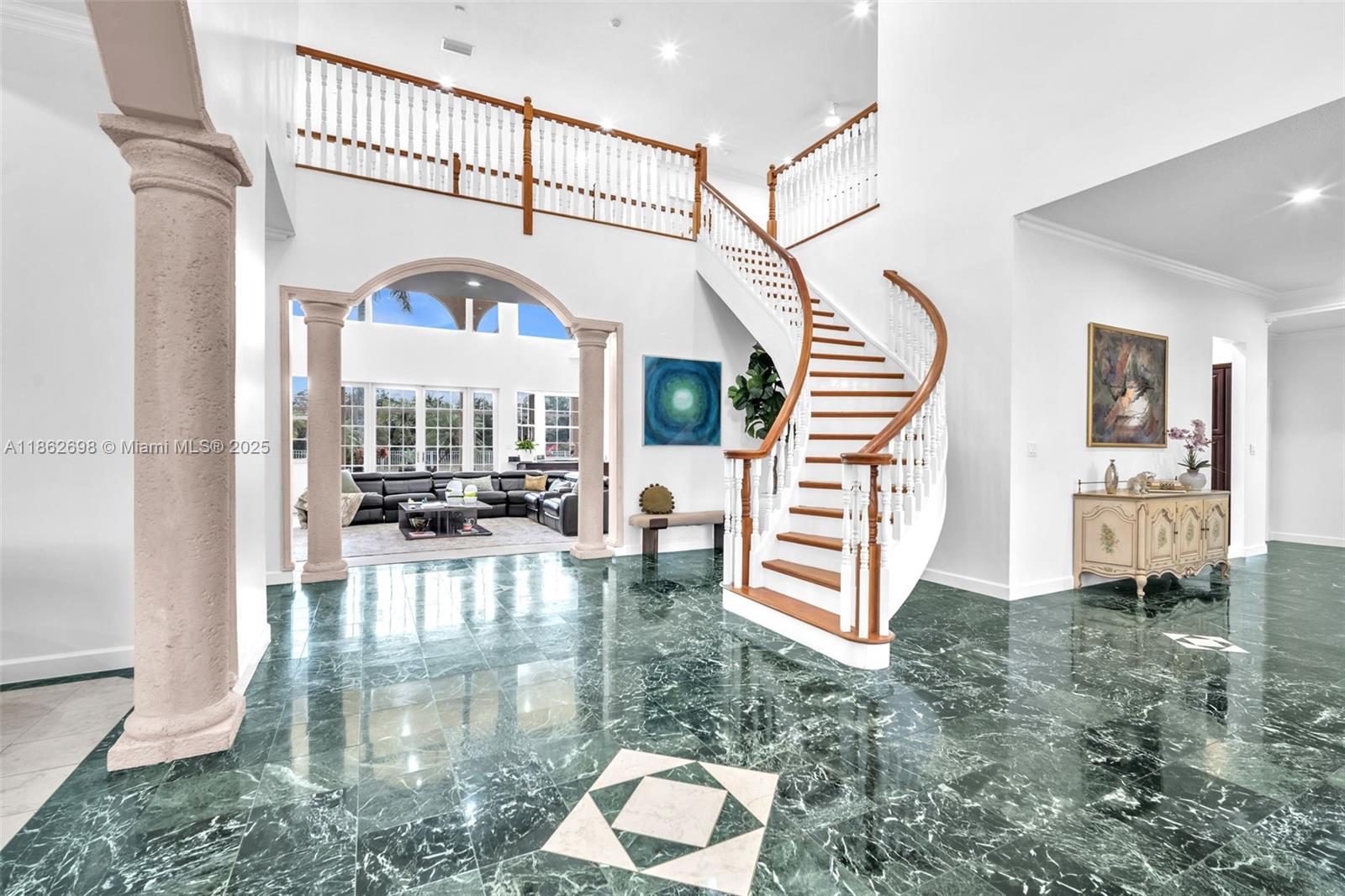 3855 Windmill Lake Rd