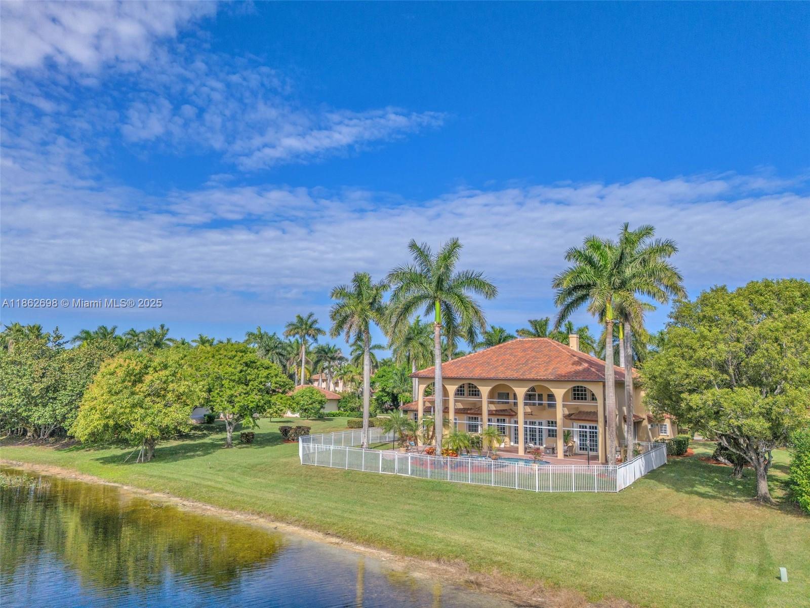 3855 Windmill Lake Rd