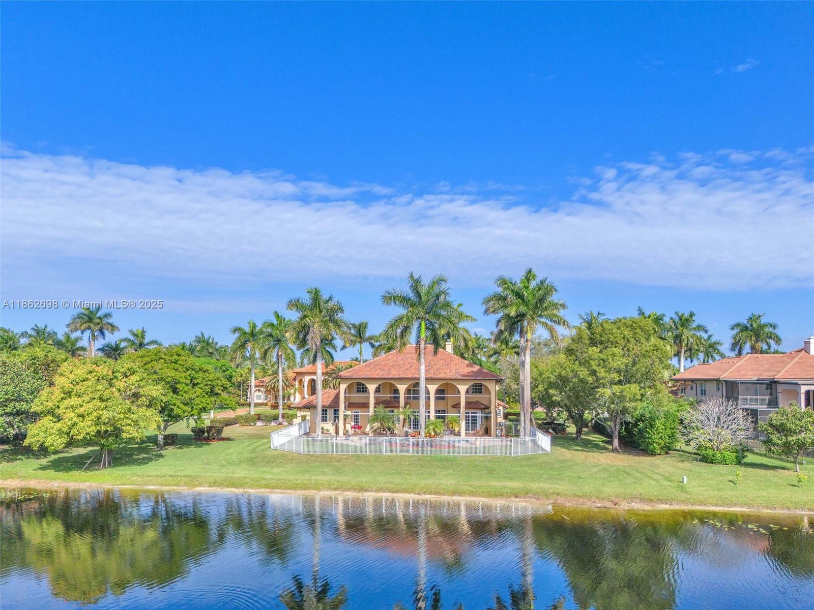 3855 Windmill Lake Rd