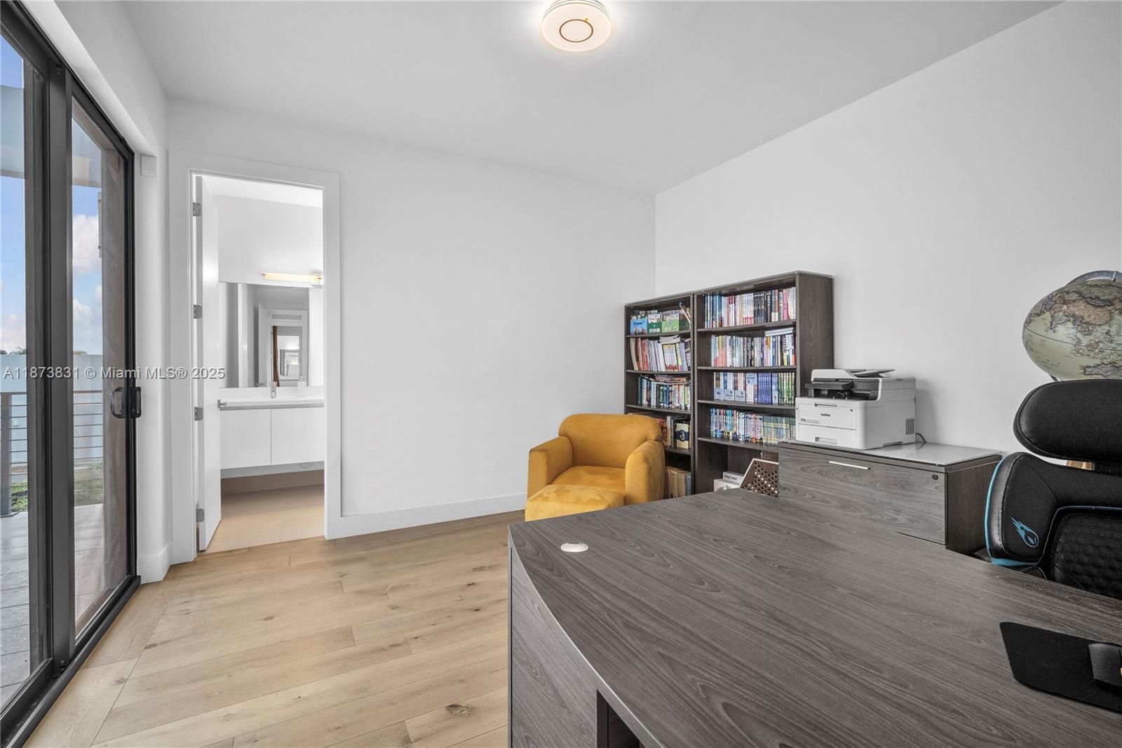 16572 S Botaniko Dr S