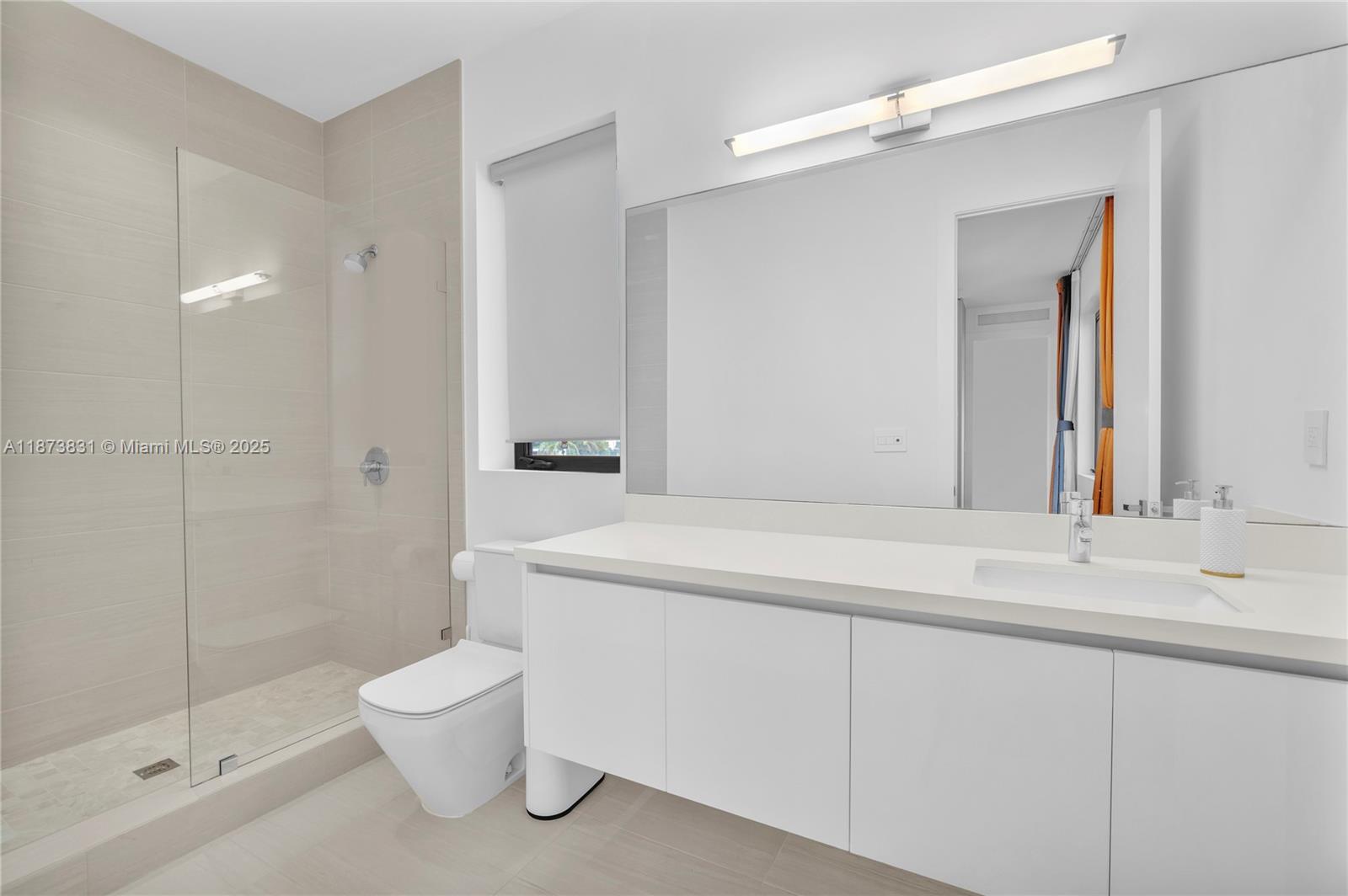 16572 S Botaniko Dr S