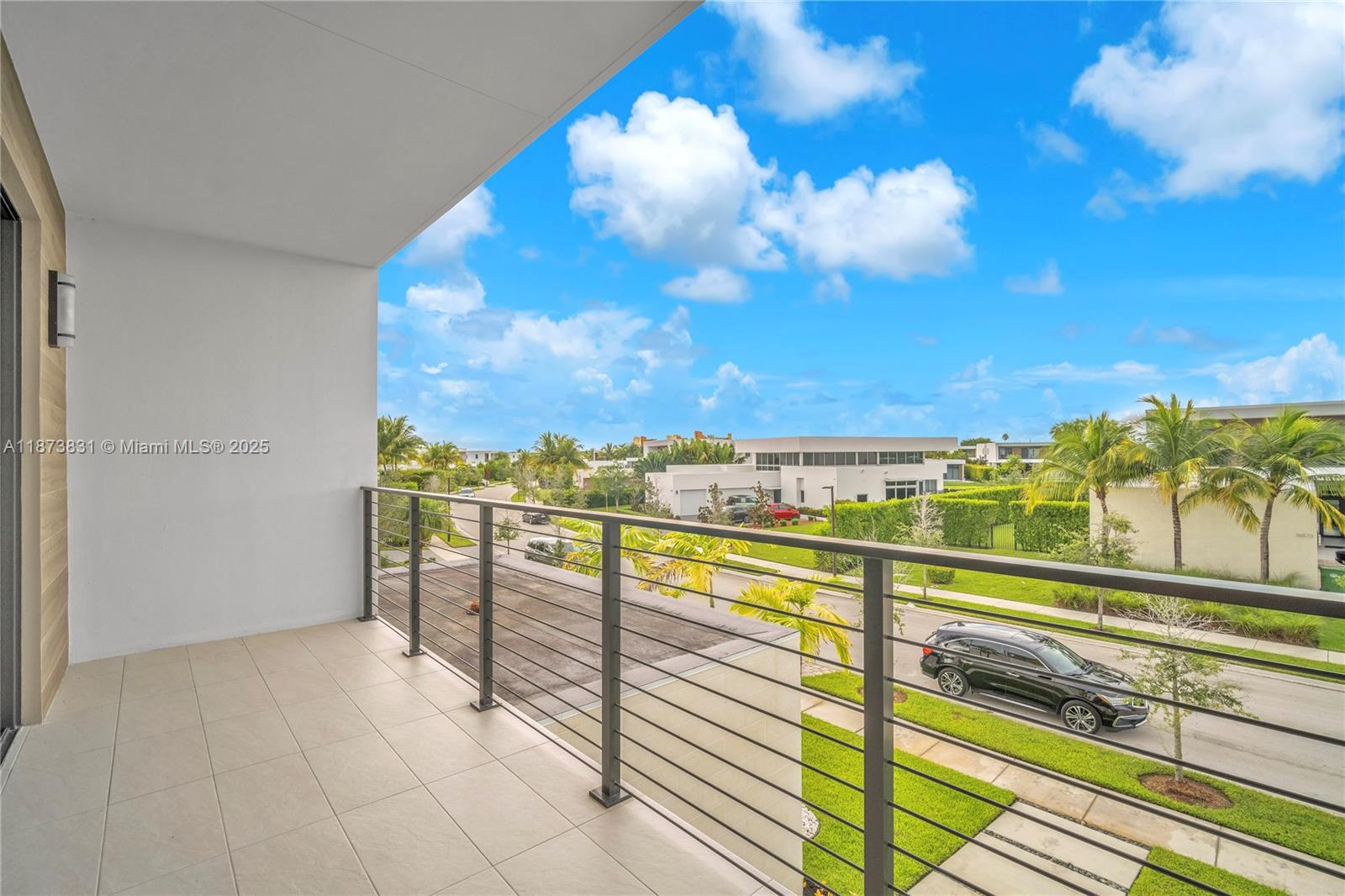 16572 S Botaniko Dr S