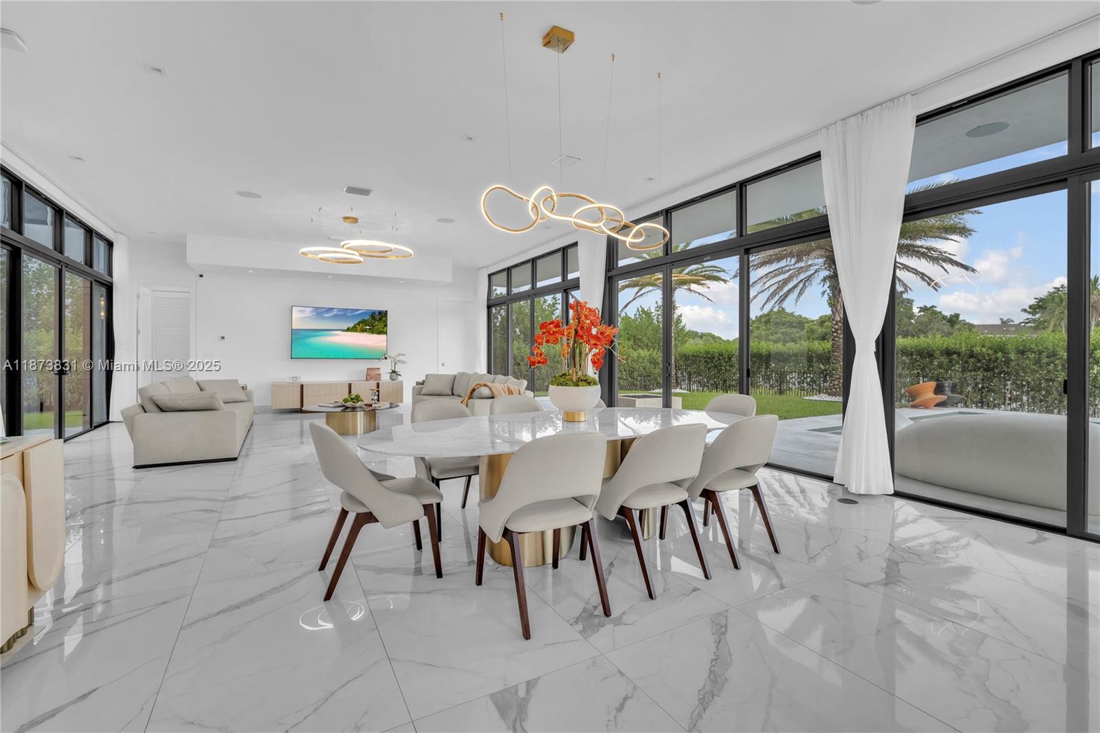 16572 S Botaniko Dr S