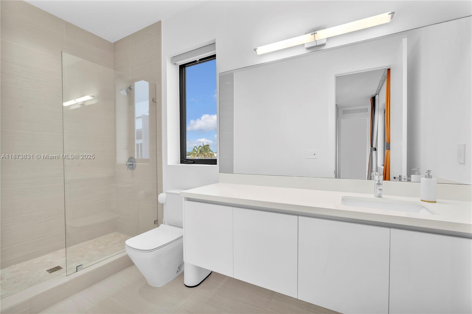 16572 S Botaniko Dr S