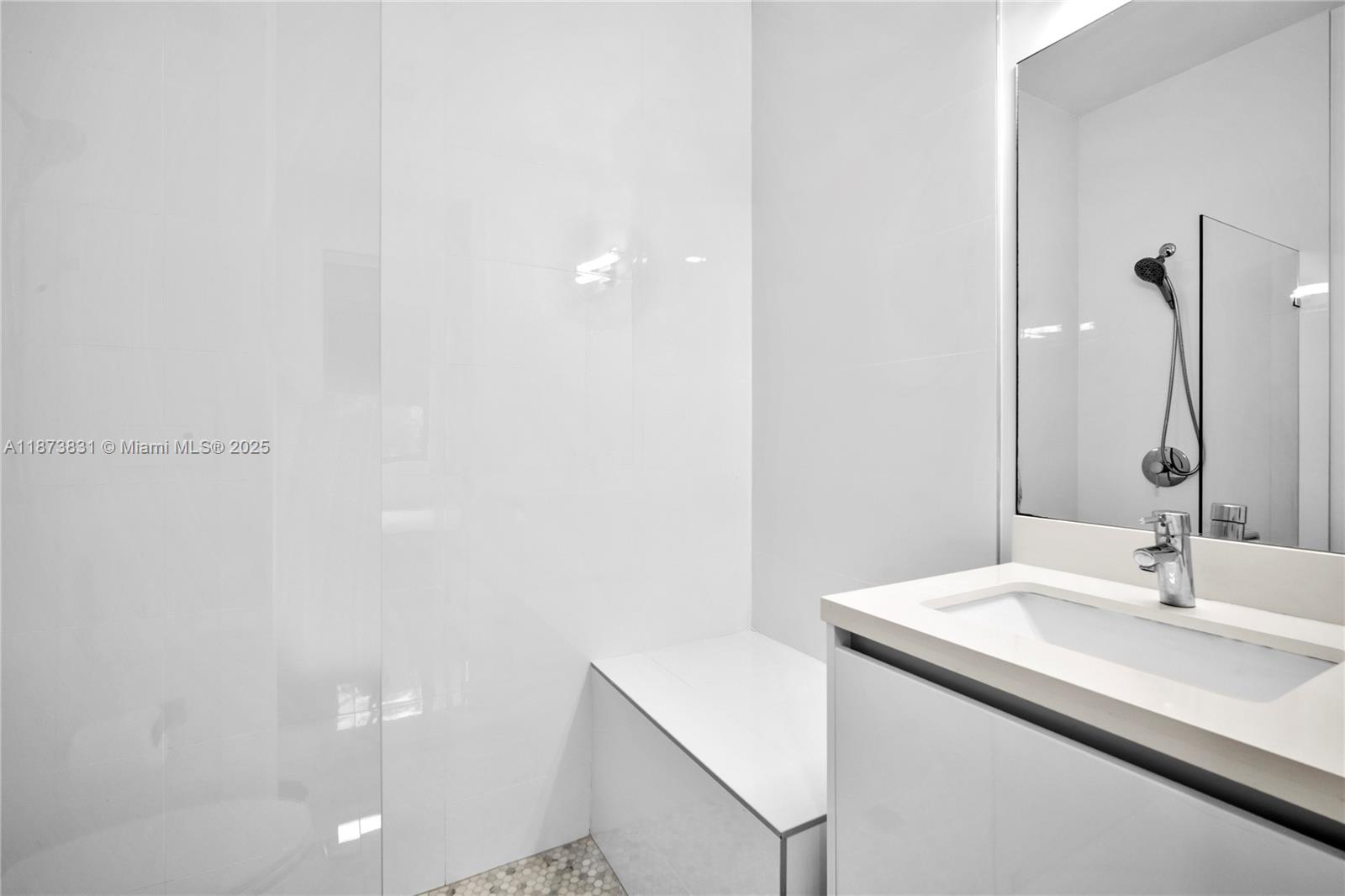 16572 S Botaniko Dr S