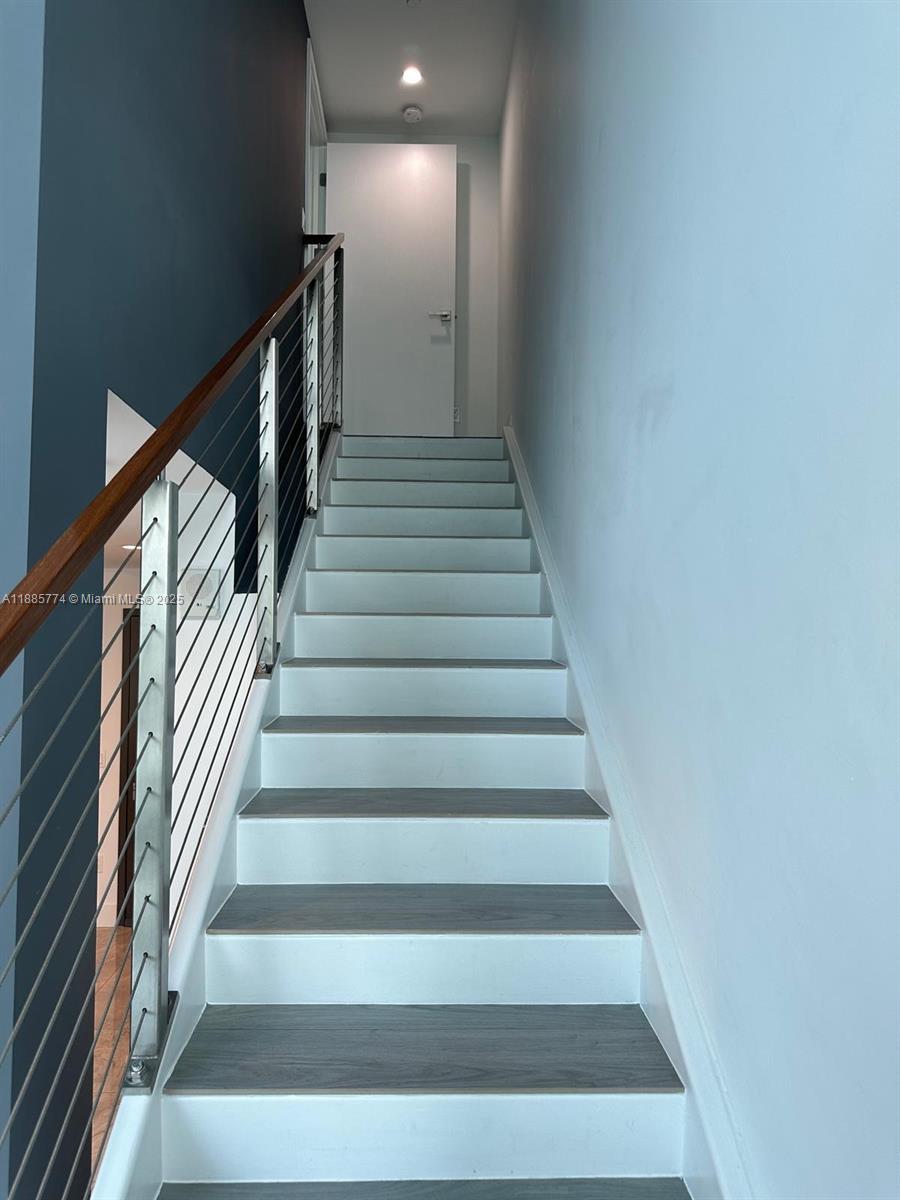 1080 Brickell Ave # 703