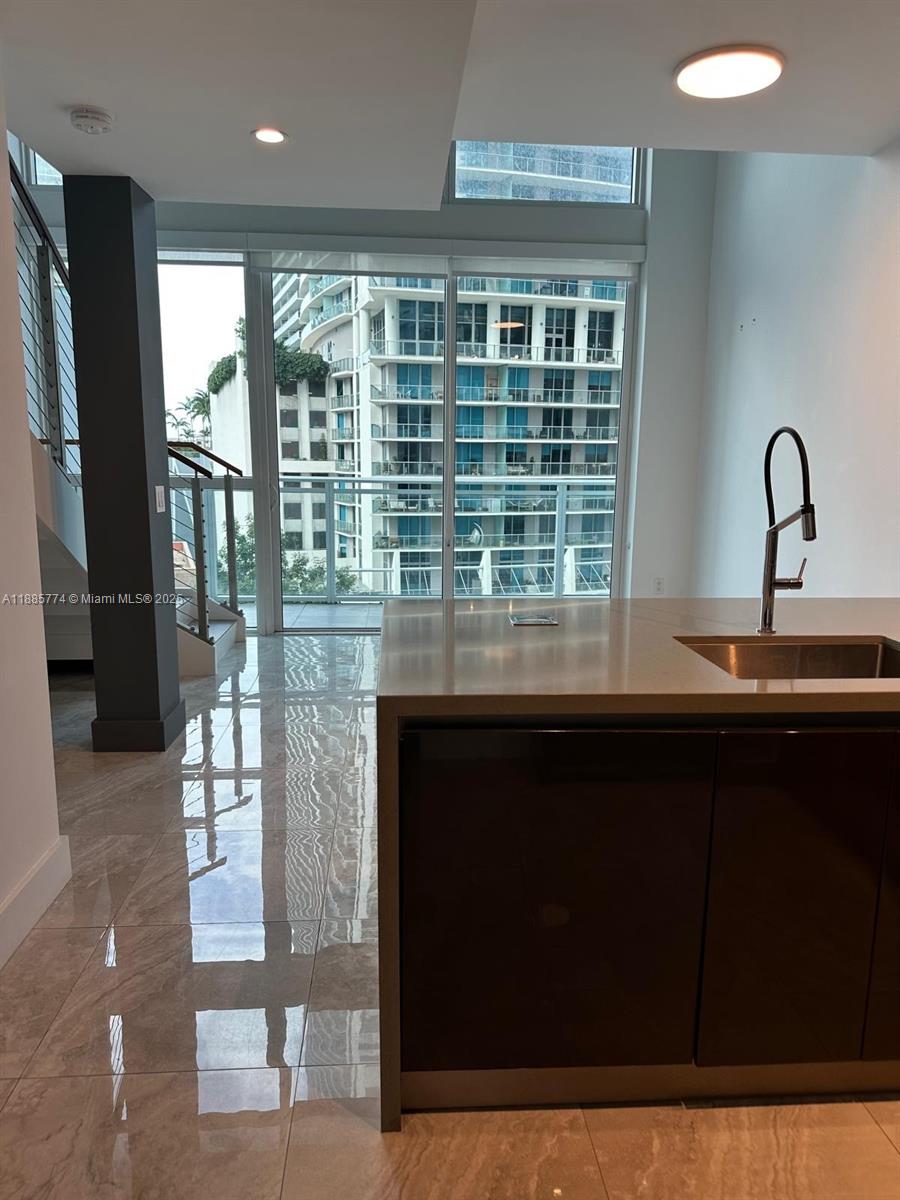 1080 Brickell Ave # 703