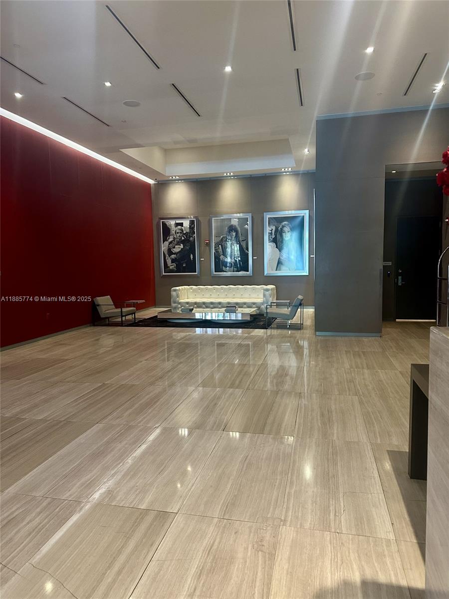 1080 Brickell Ave # 703