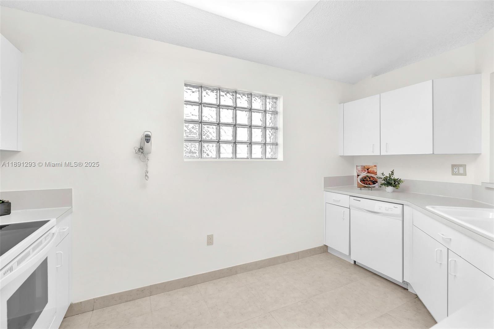 16411 Sapphire Bnd # 16411