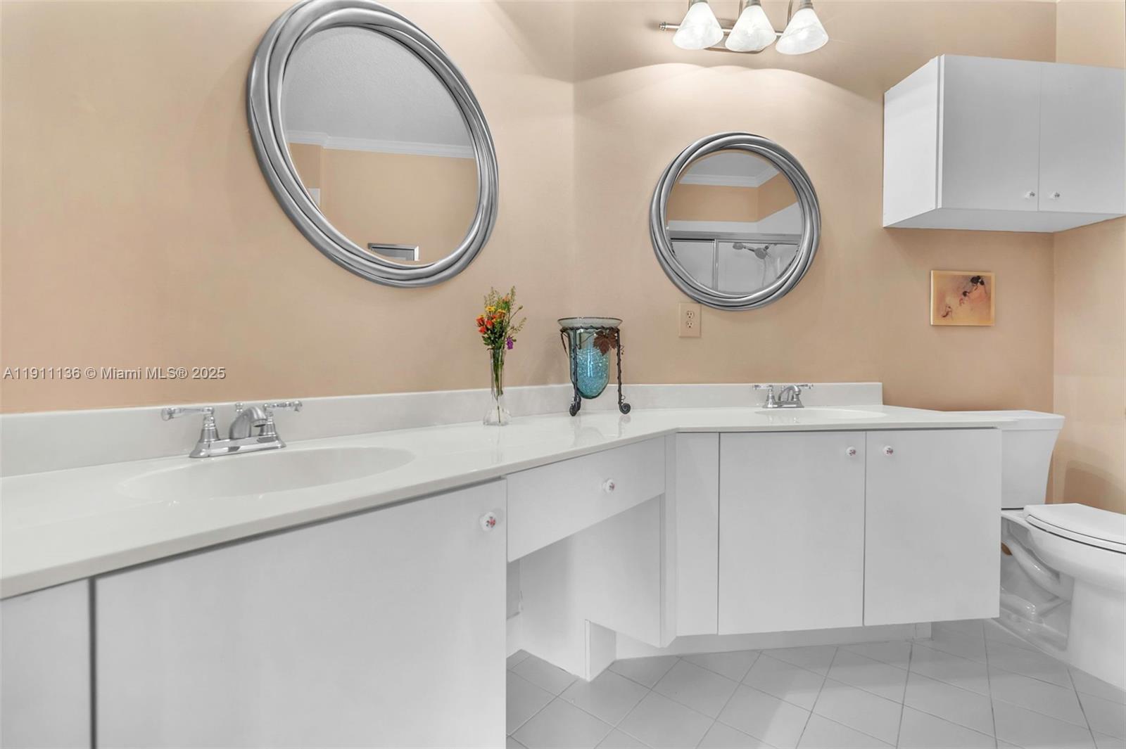 7921 E Exeter Blvd E # 202