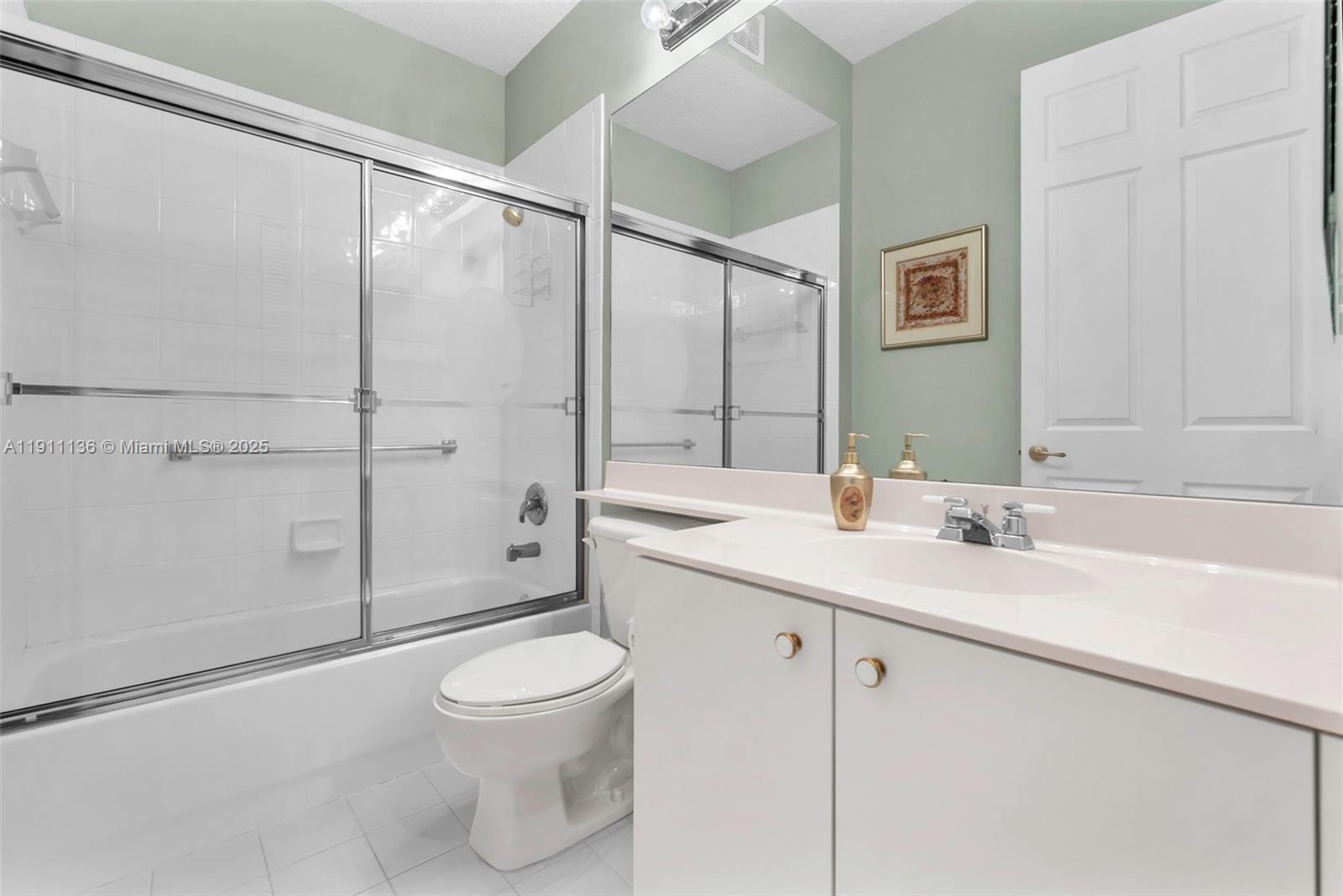 7921 E Exeter Blvd E # 202