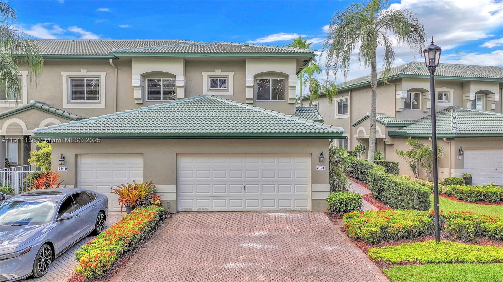 7921 E Exeter Blvd E # 202