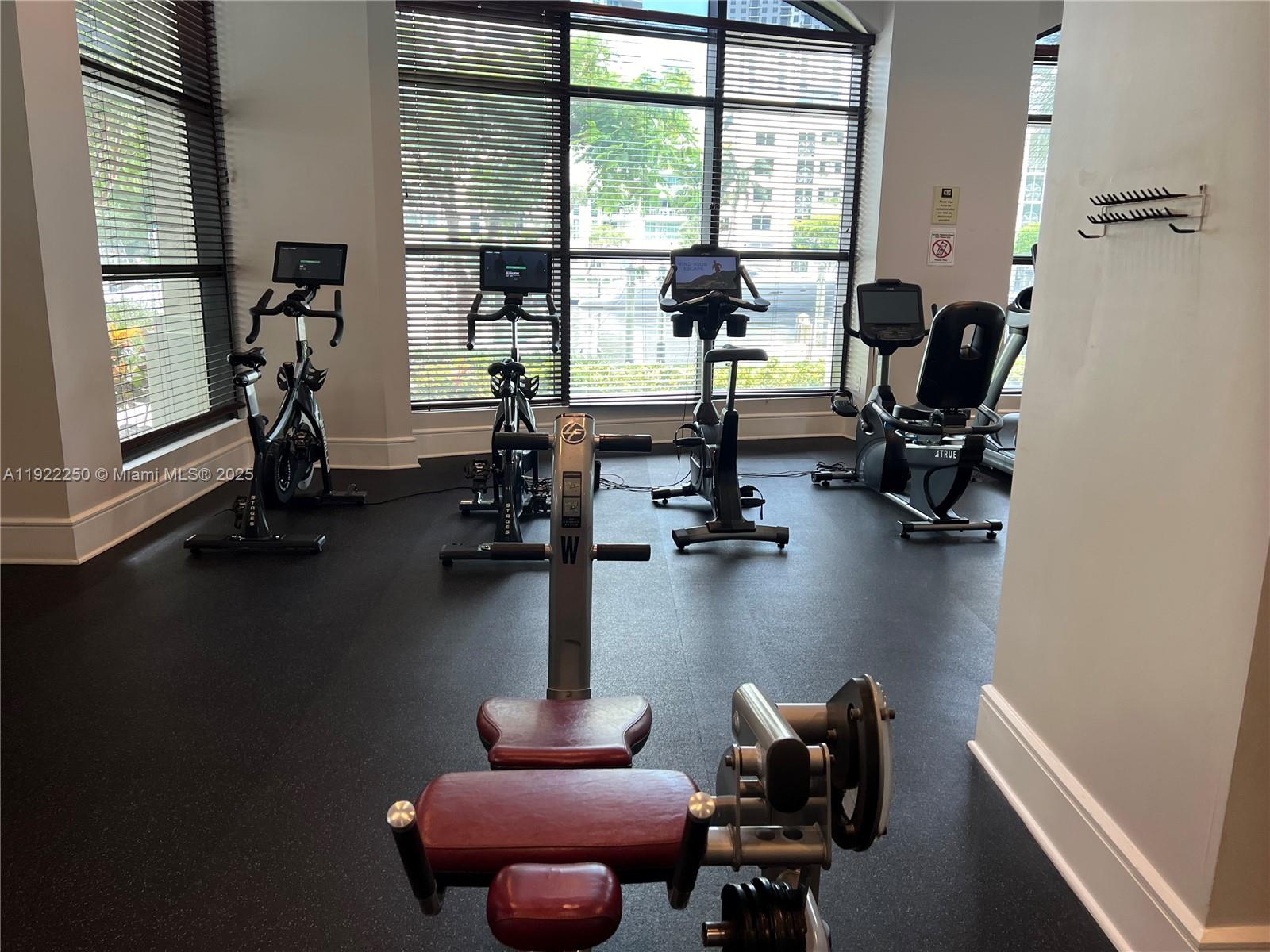 610 W Las Olas Blvd # 914N