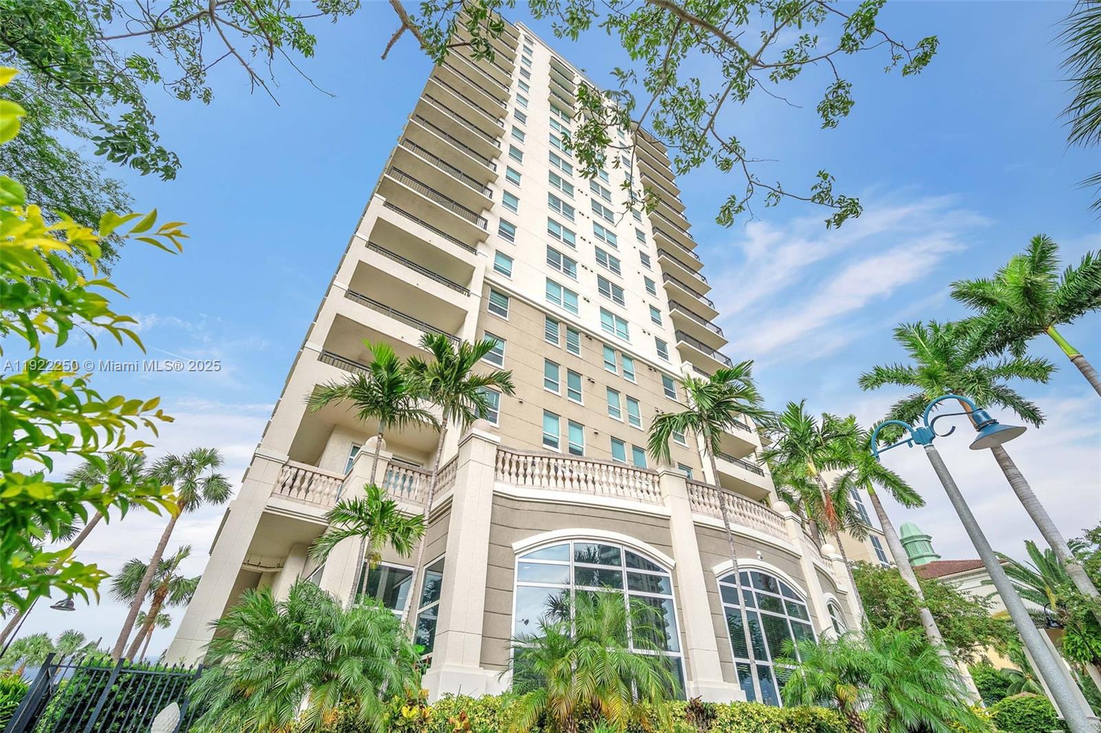 610 W Las Olas Blvd # 914N