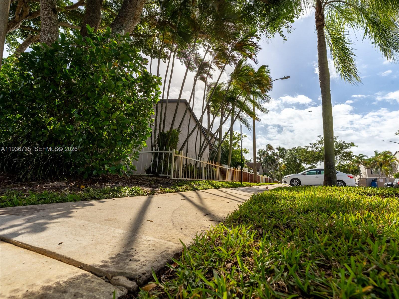 3880 NW 121st Ave
