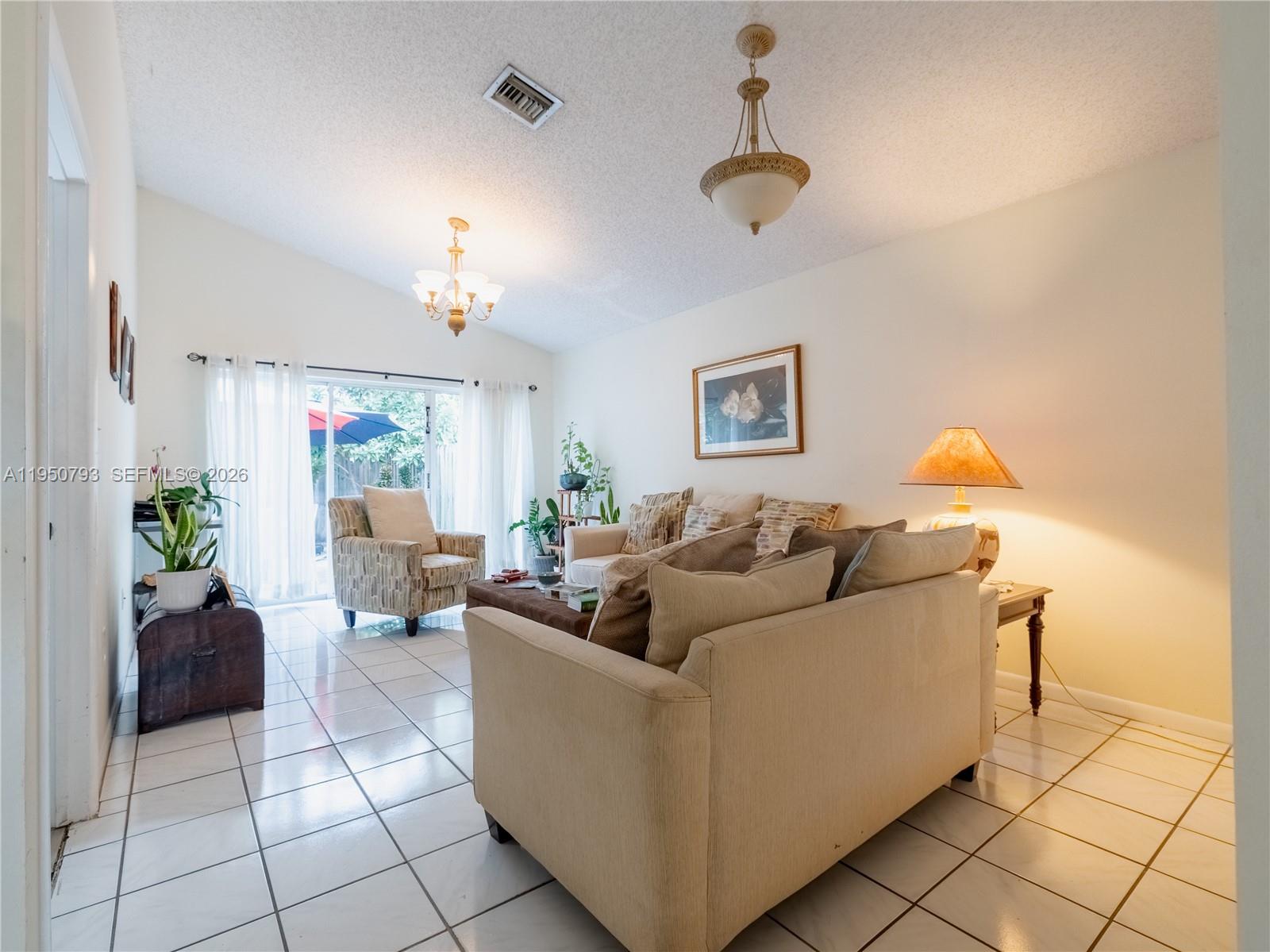 206 SW 159th Way