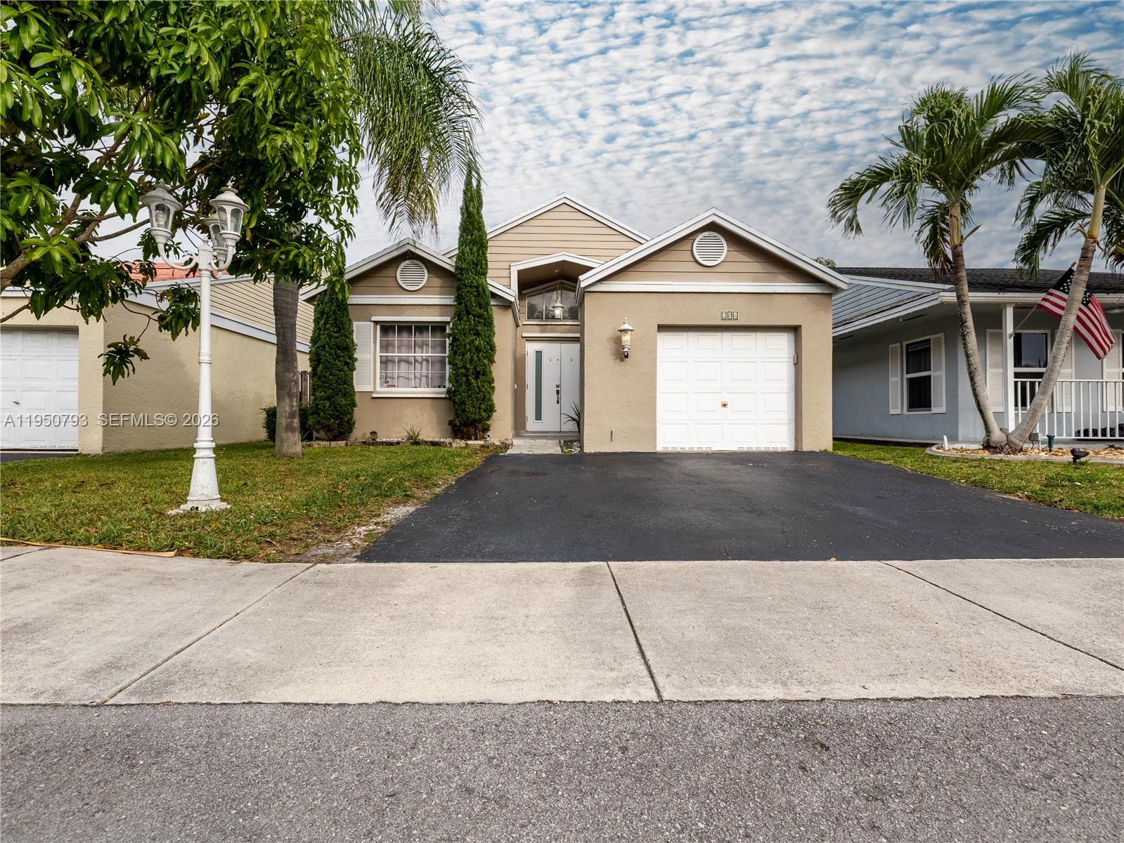 206 SW 159th Way