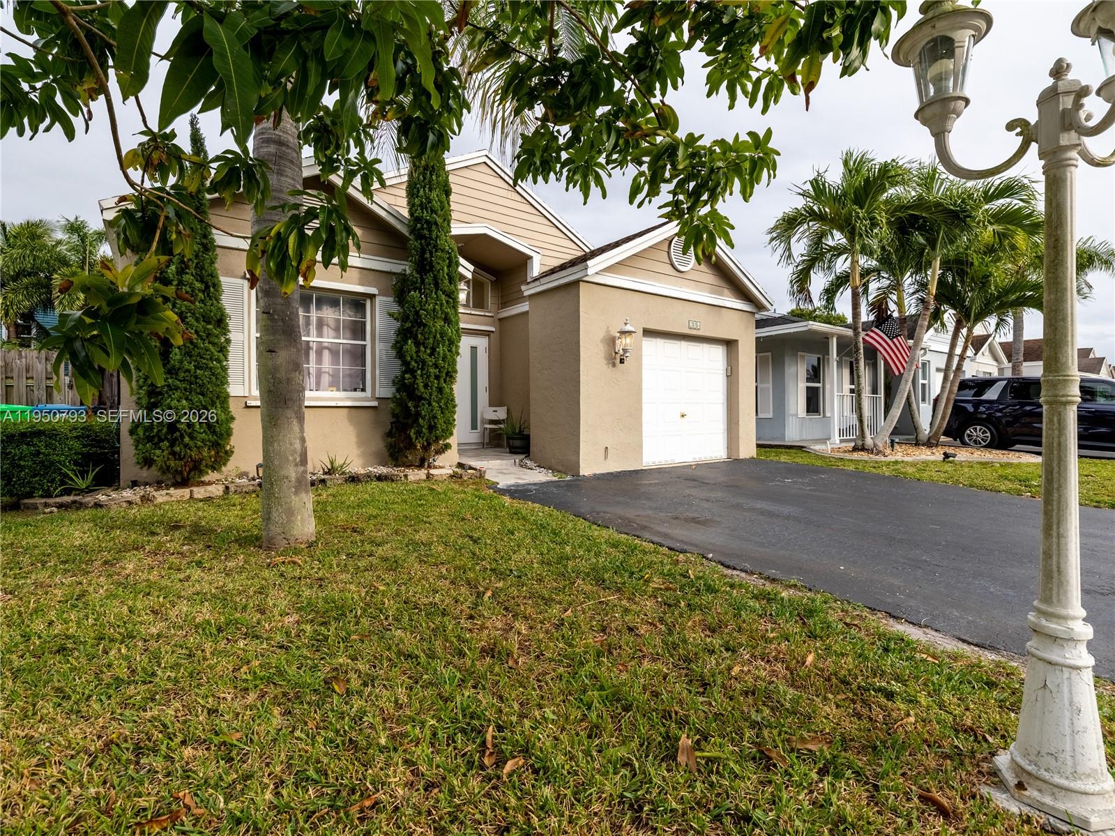 206 SW 159th Way