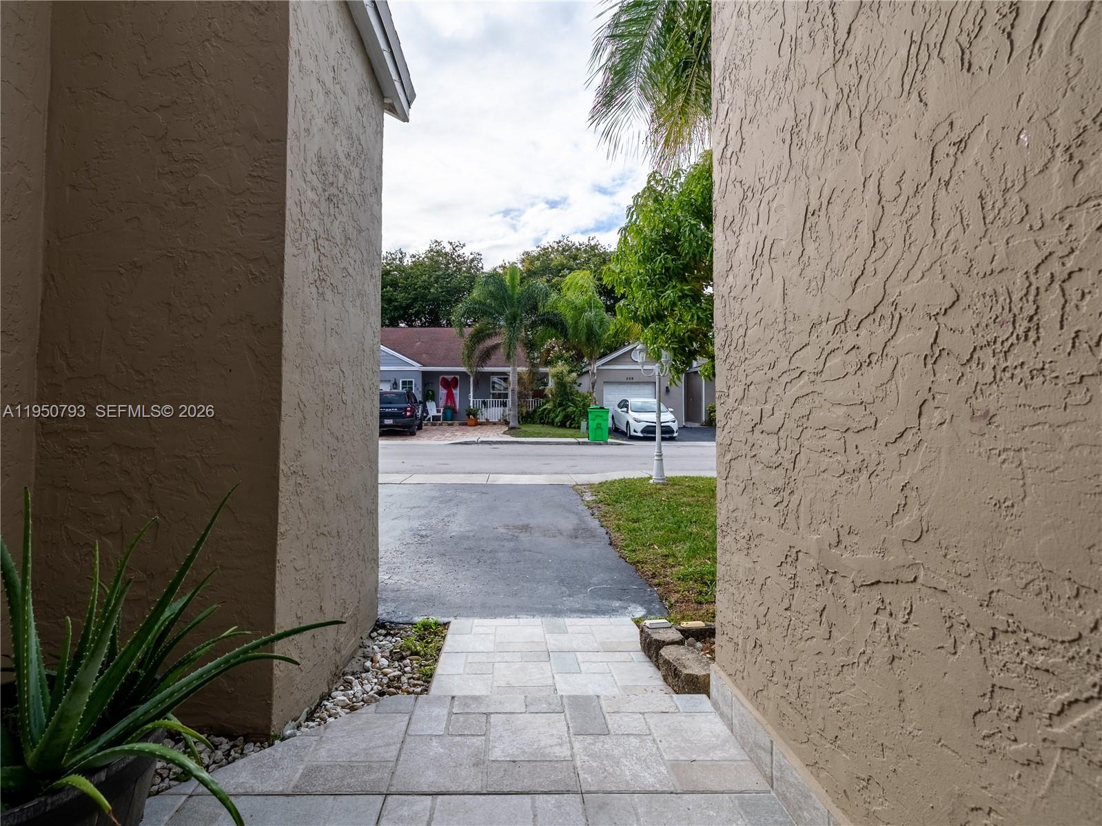 206 SW 159th Way
