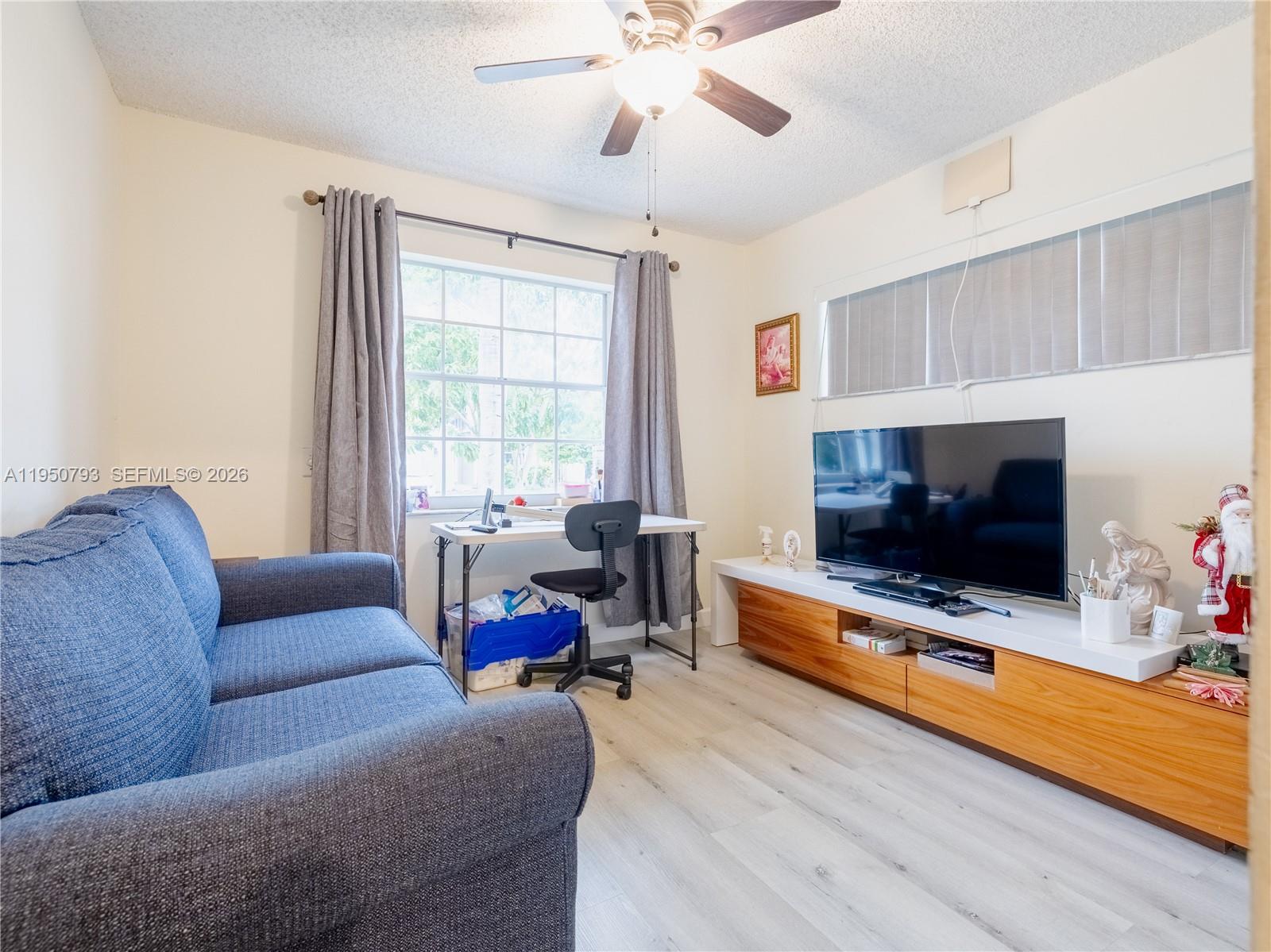 206 SW 159th Way