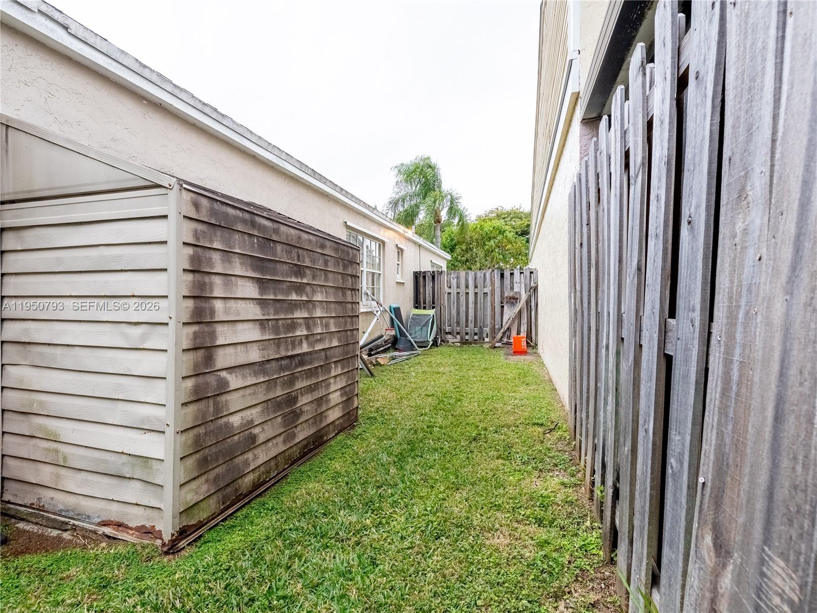 206 SW 159th Way