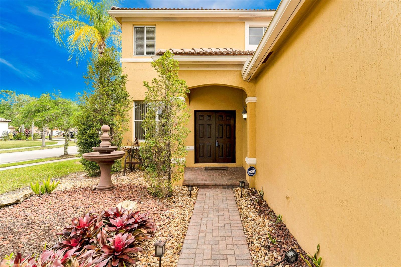 1518 Maple Dr # 1518