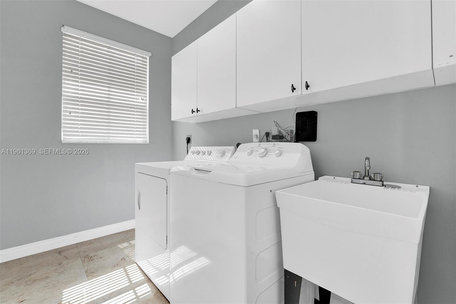 1518 Maple Dr # 1518