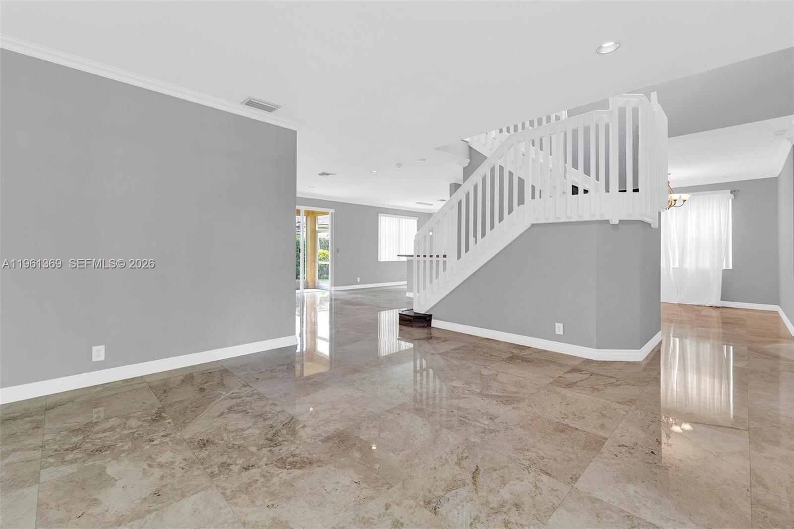 1518 Maple Dr # 1518