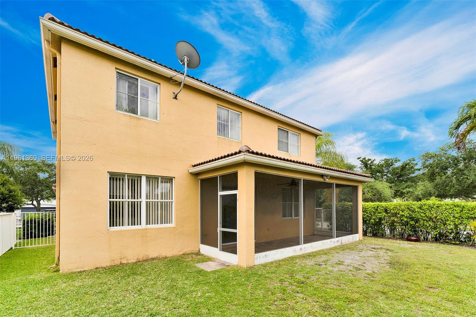 1518 Maple Dr # 1518