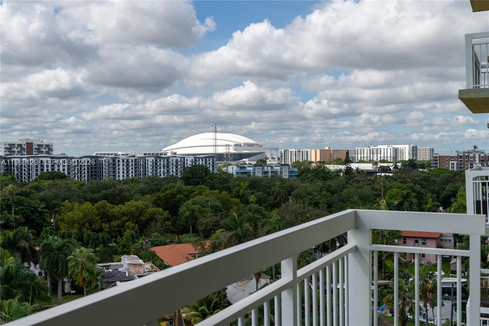 816 NW 11th St # 1006