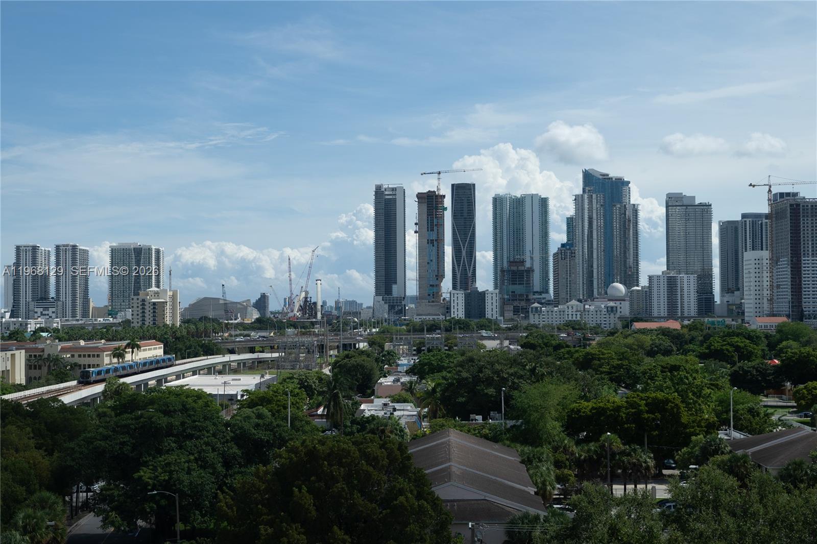 816 NW 11th St # 1006