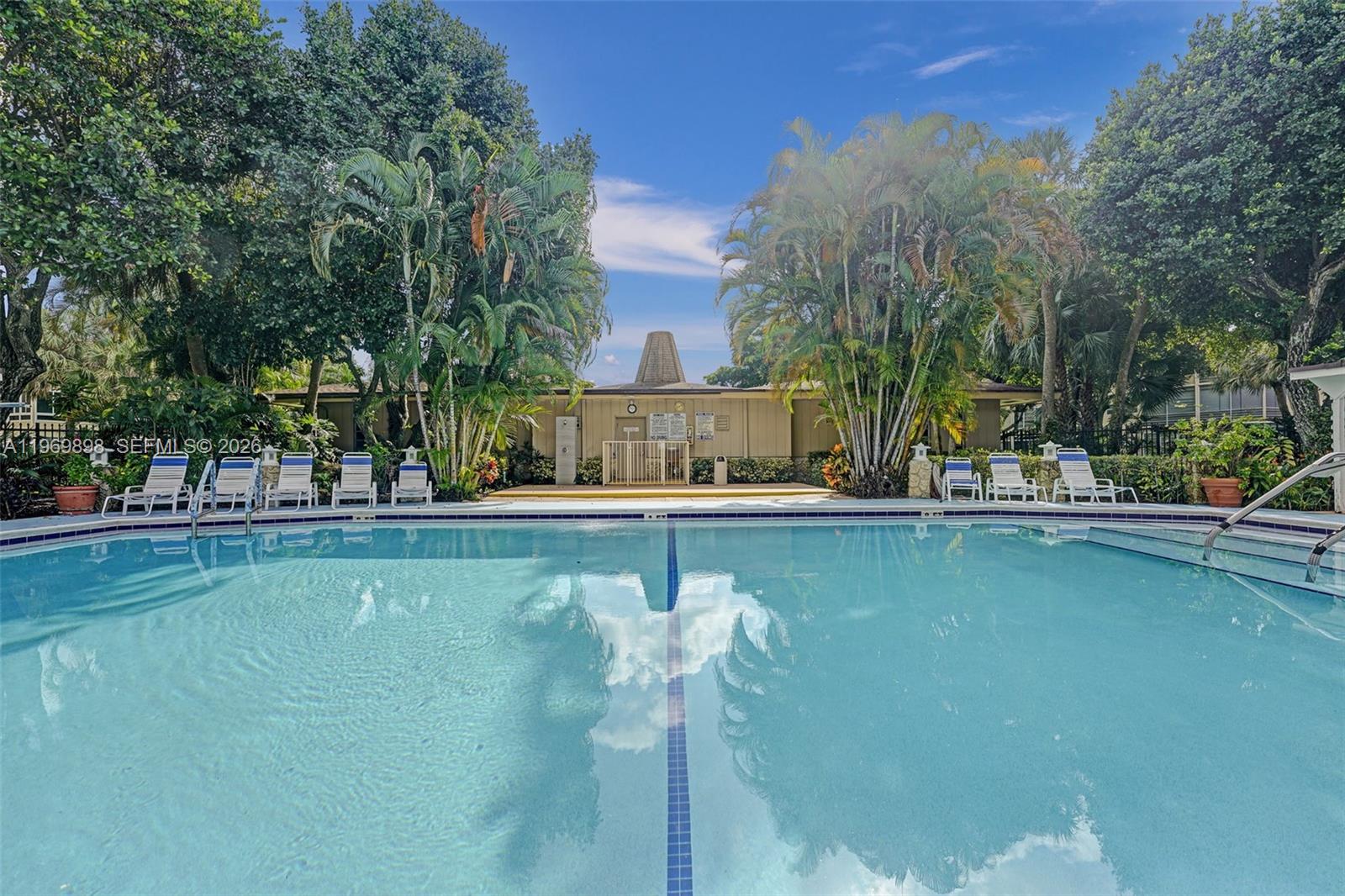 3430 NW 52nd Ave # 210