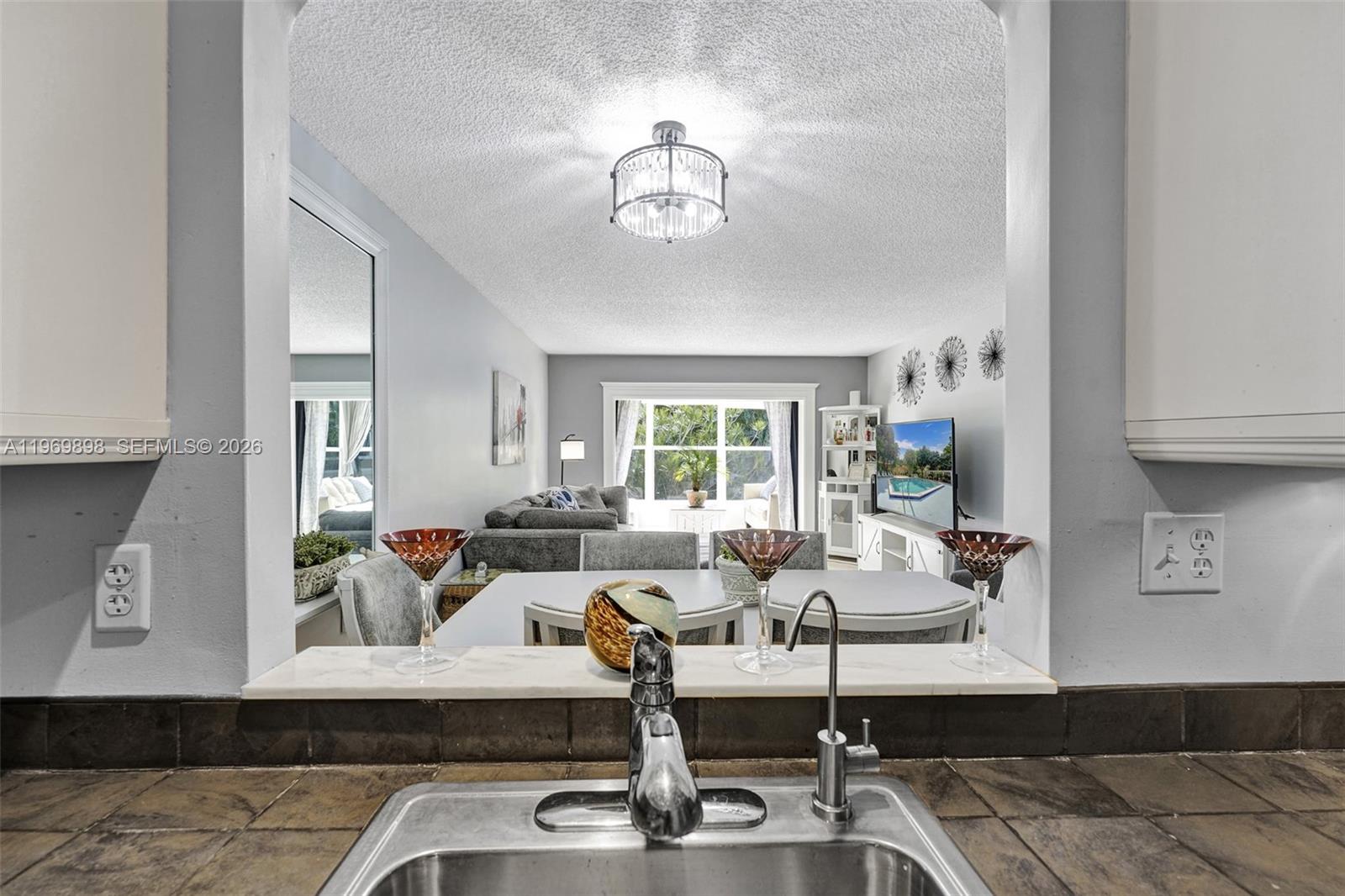 3430 NW 52nd Ave # 210