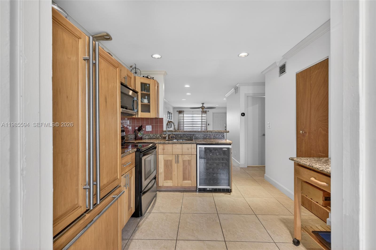 3777 NW 78th Ave # 8F