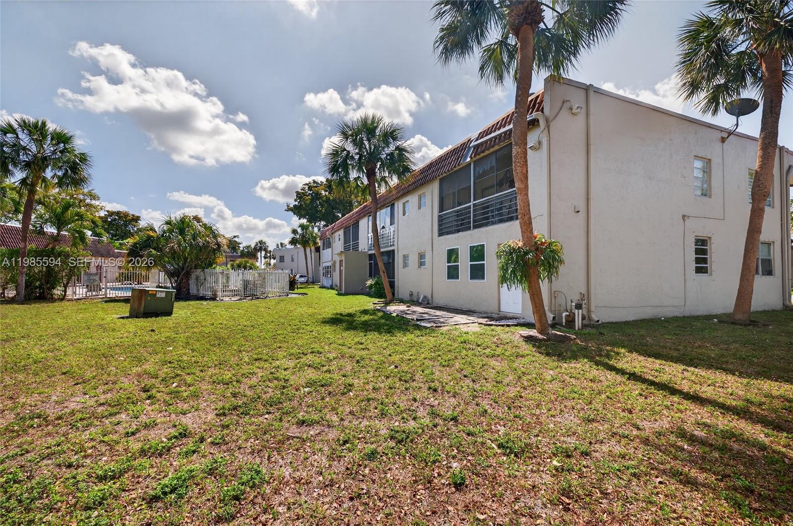 3777 NW 78th Ave # 8F