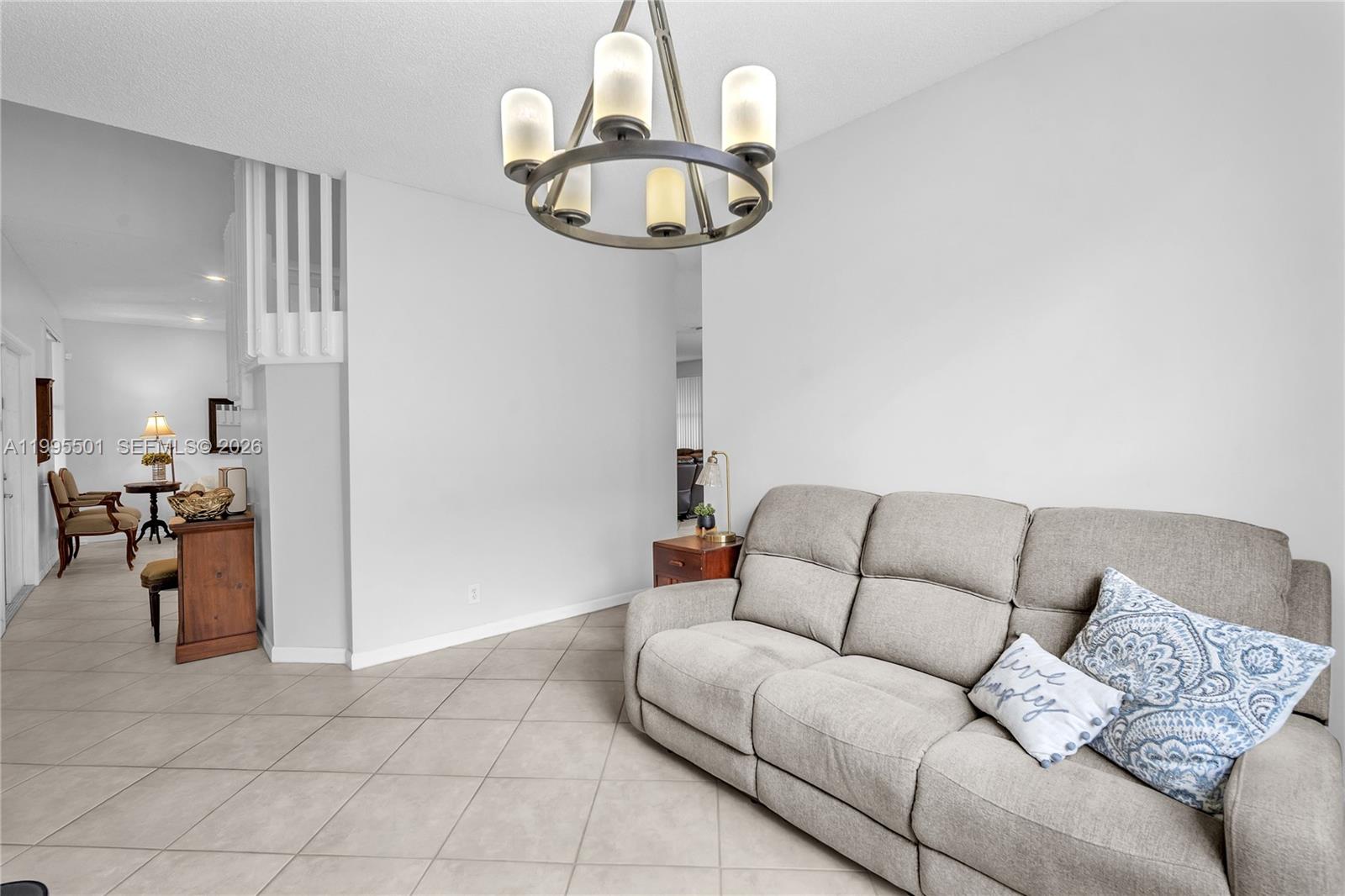 1058 Tupelo Way