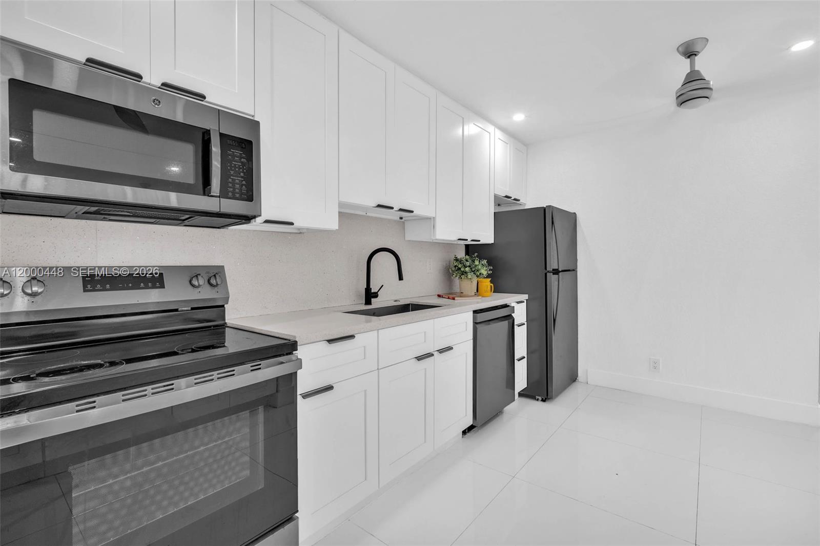 770 SE 2nd Ave # B216
