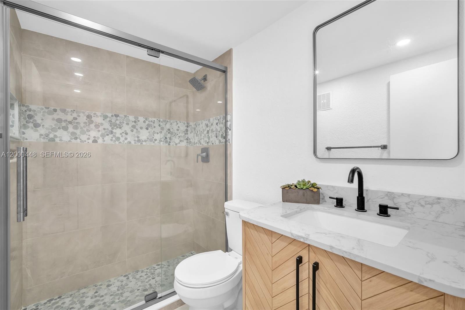 770 SE 2nd Ave # B216