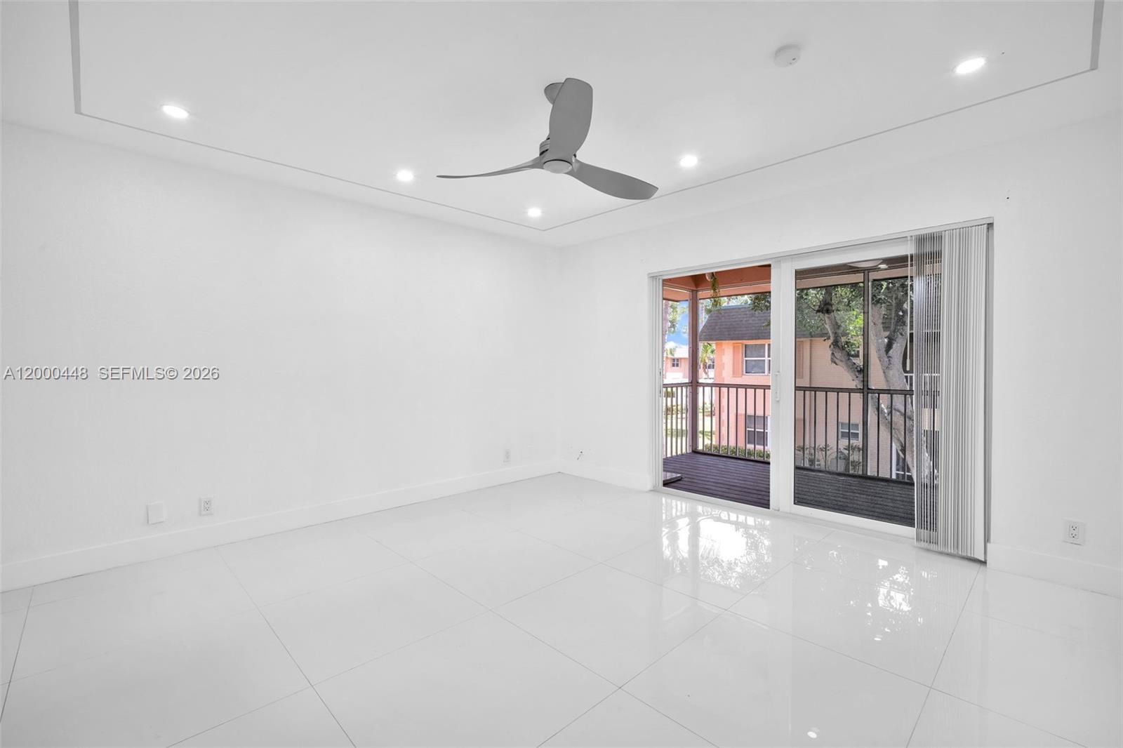 770 SE 2nd Ave # B216