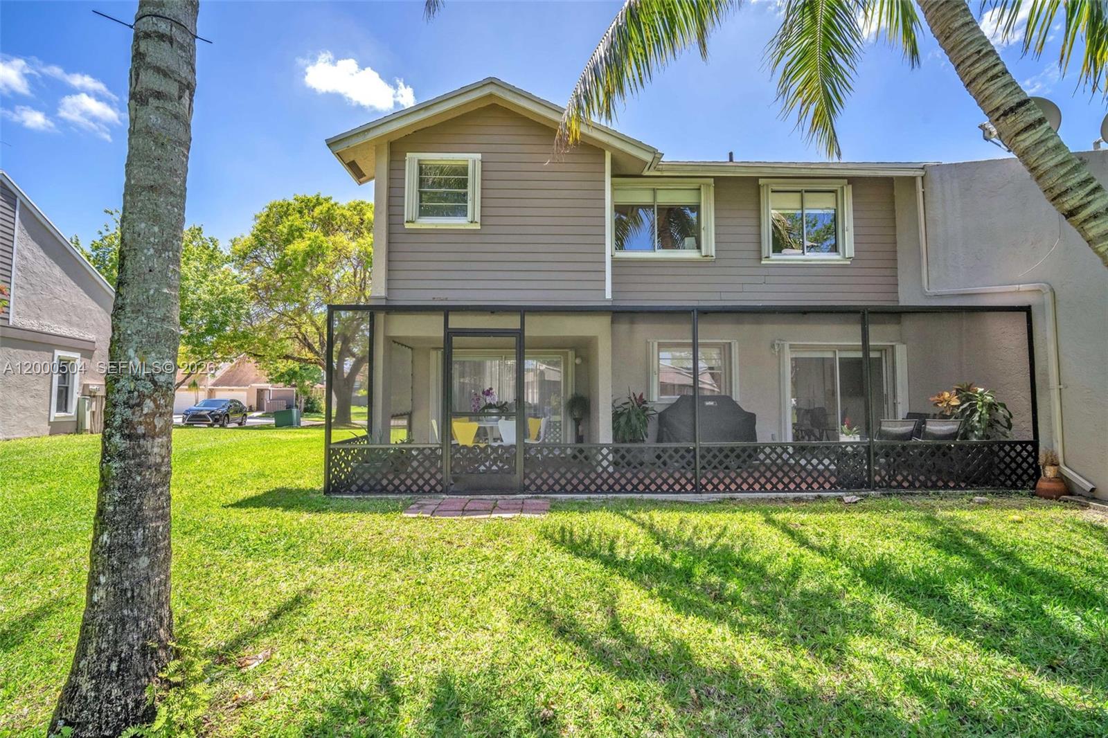 15743 Woodgate Pl Unit: E